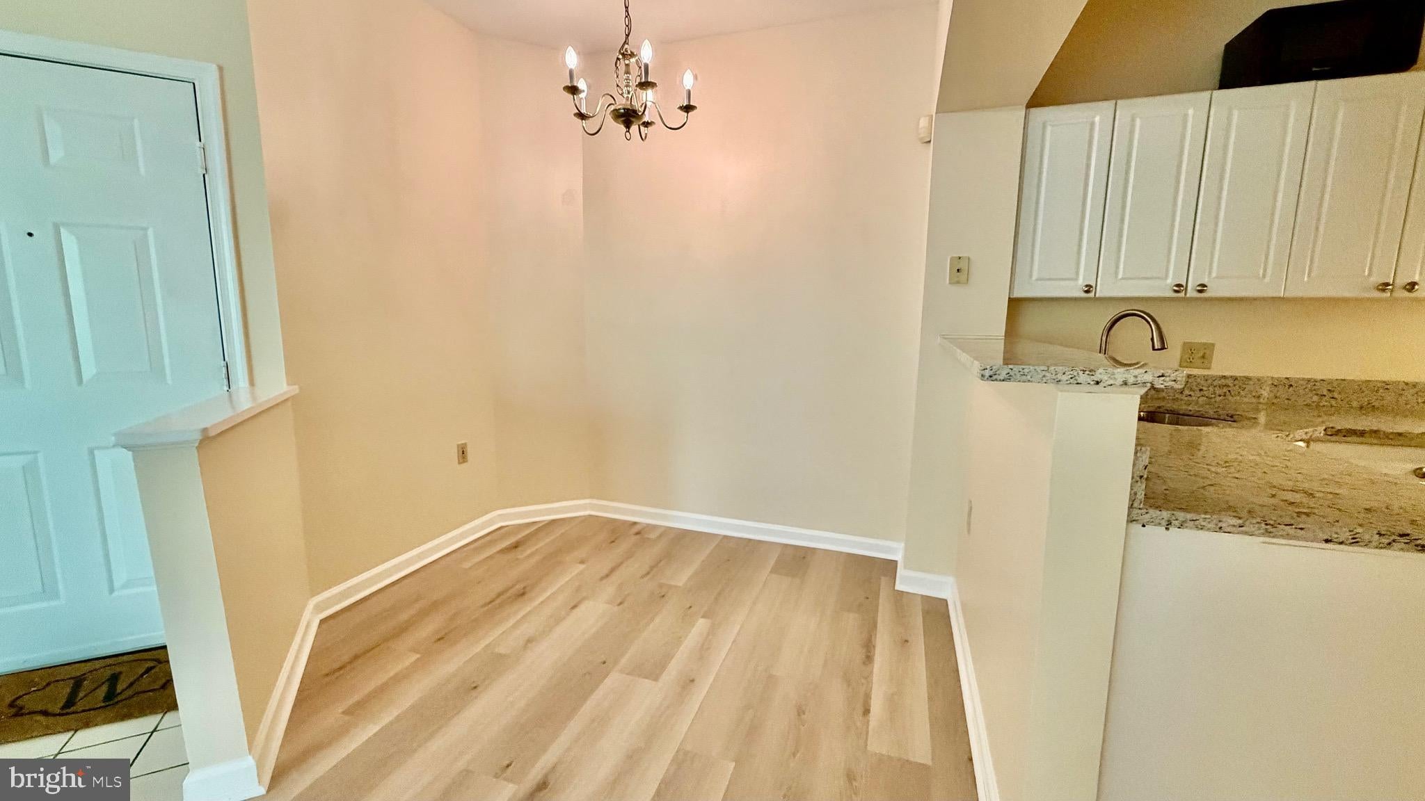 2203 WESTCOURT LANE 202