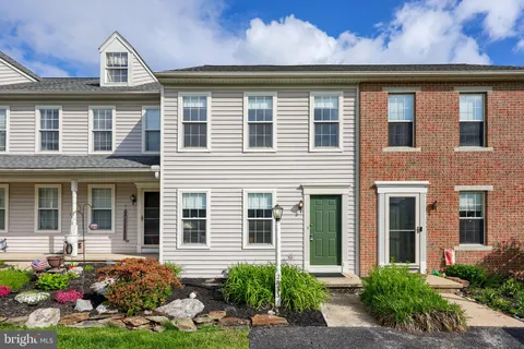 MLS: PAYK2102492