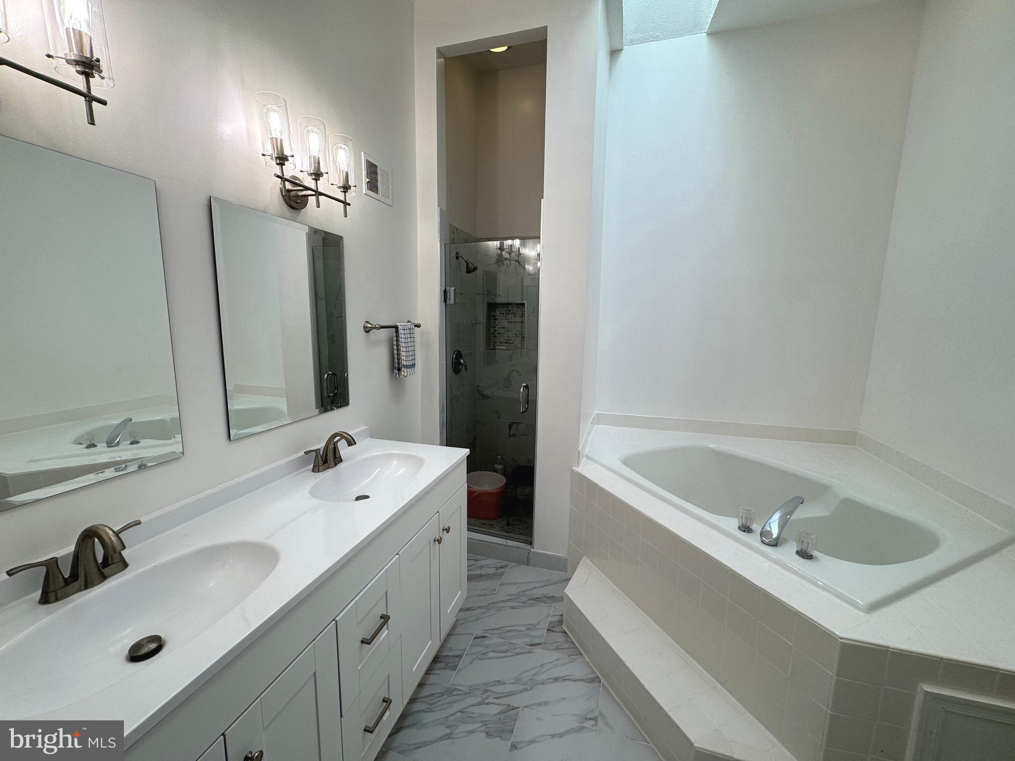 STONEBRIDGE - Residential Lease