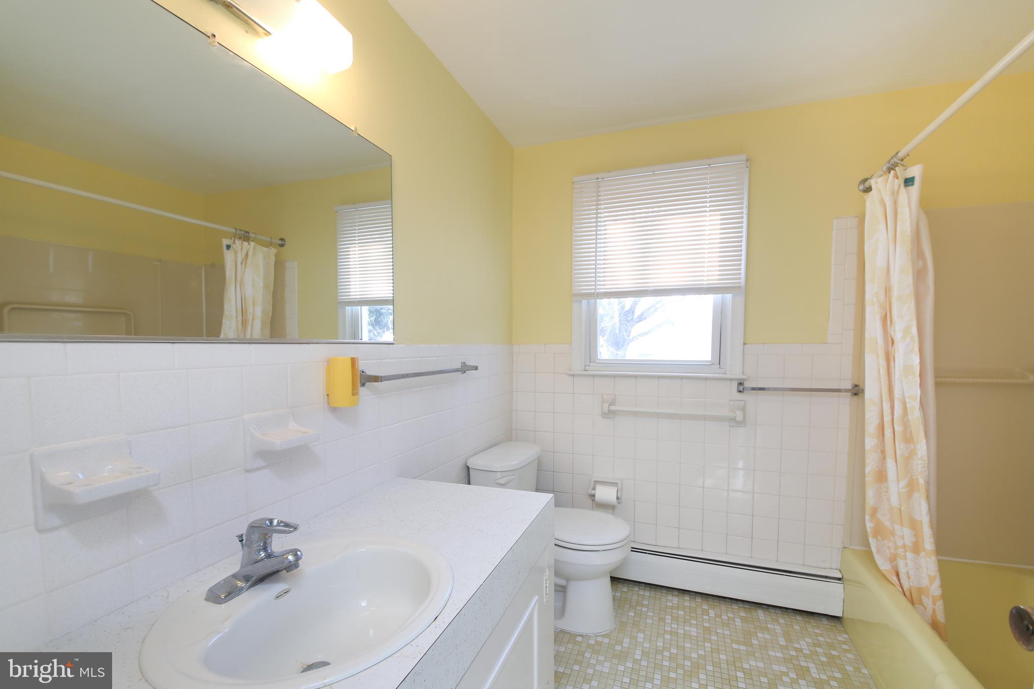 BRIAR HILL FARMS - Residential