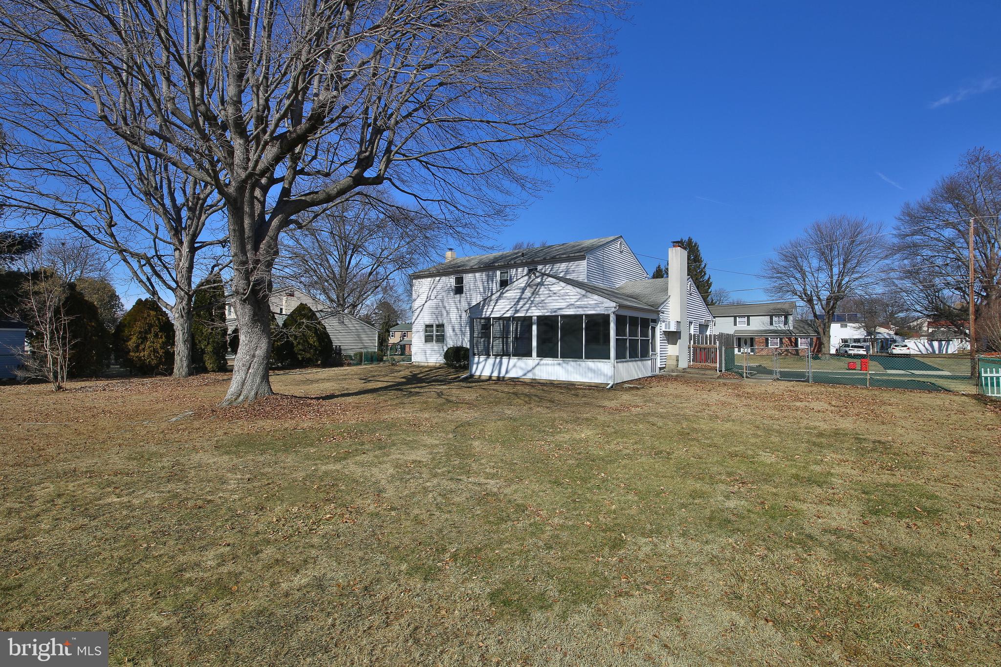 BRIAR HILL FARMS - Residential