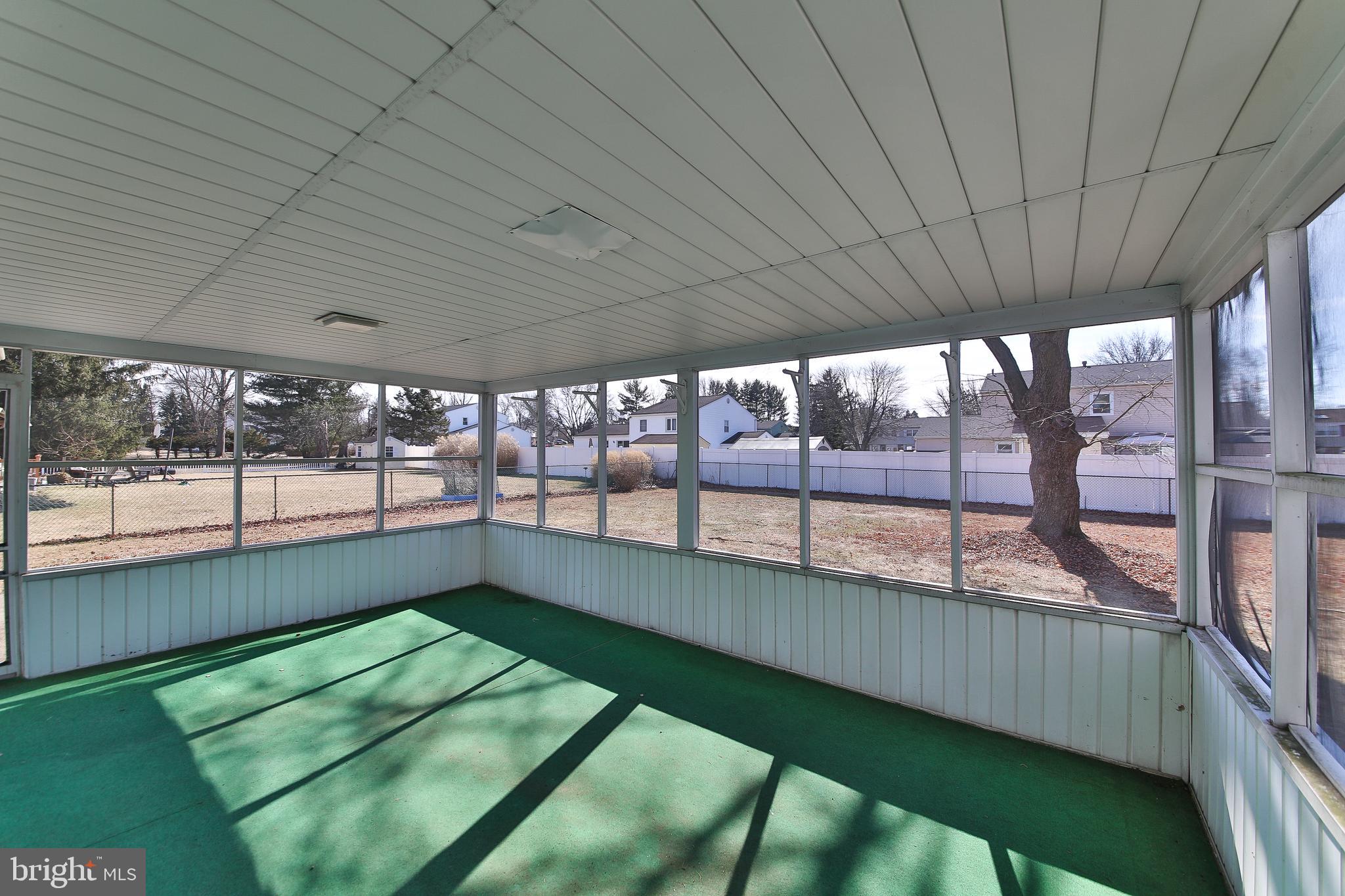 BRIAR HILL FARMS - Residential