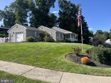 412 RUSSELL AVENUE DOUGLASSVILLE PA 19518
