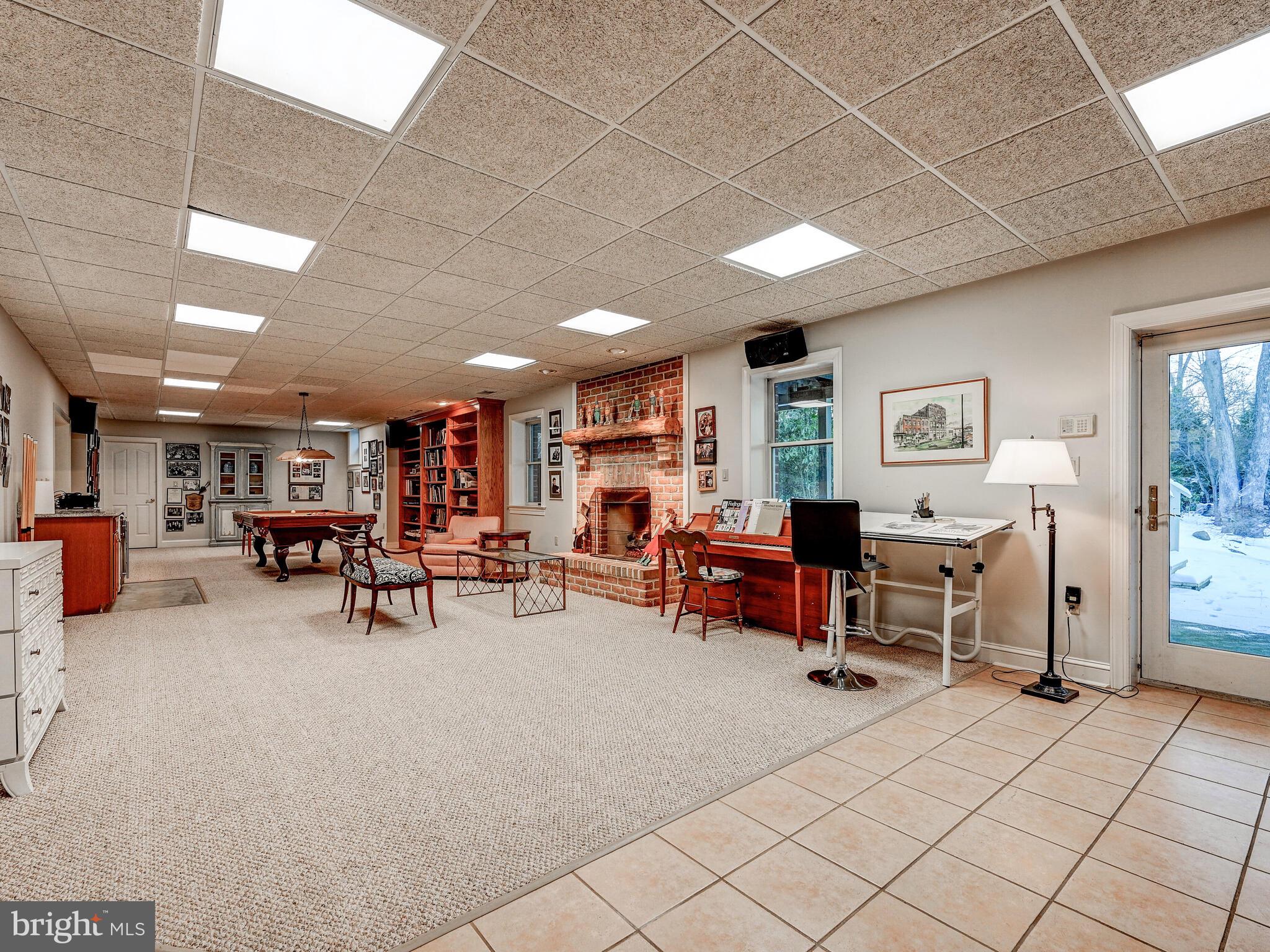 MEADOWCROFT - Residential