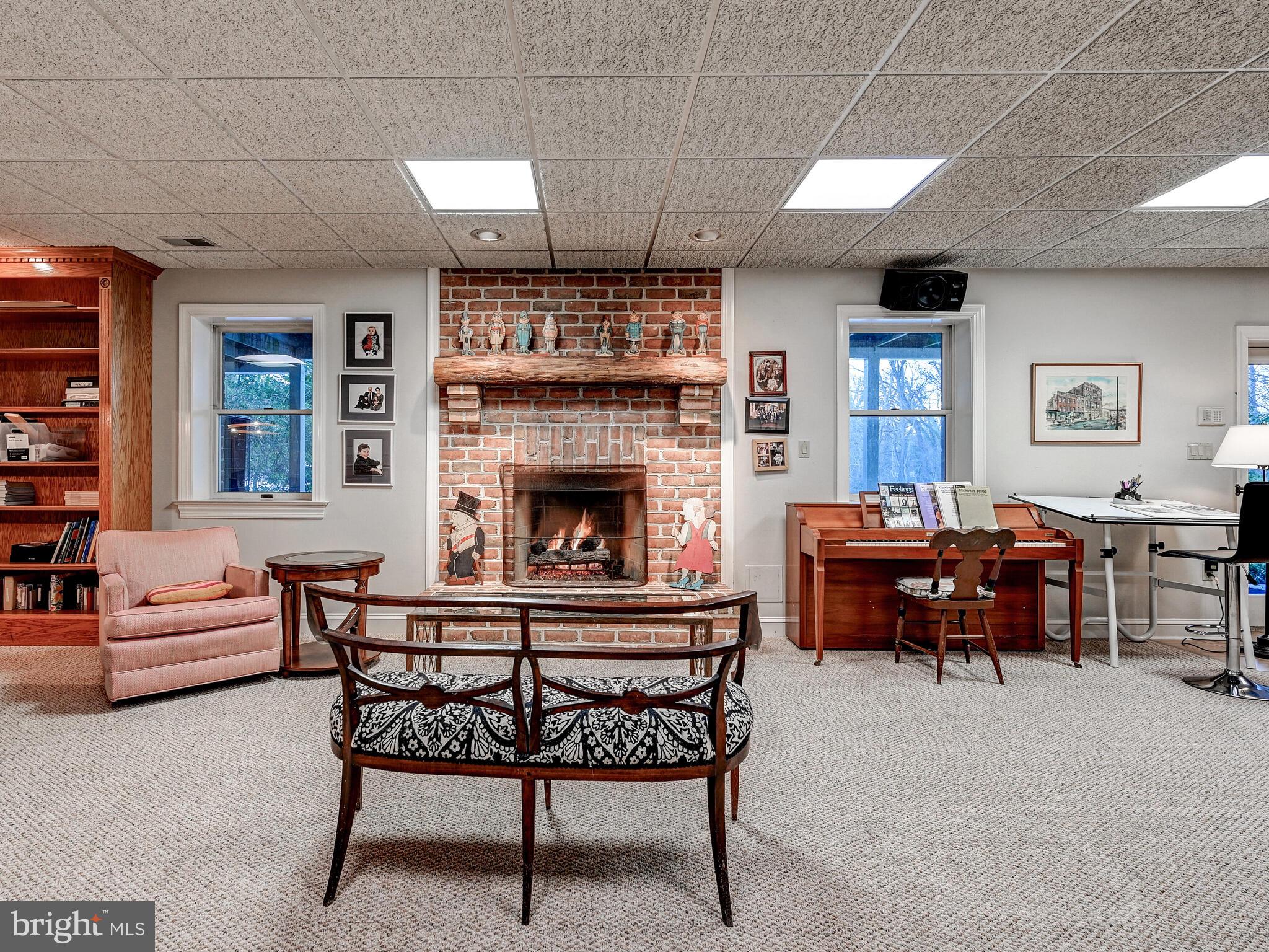 MEADOWCROFT - Residential