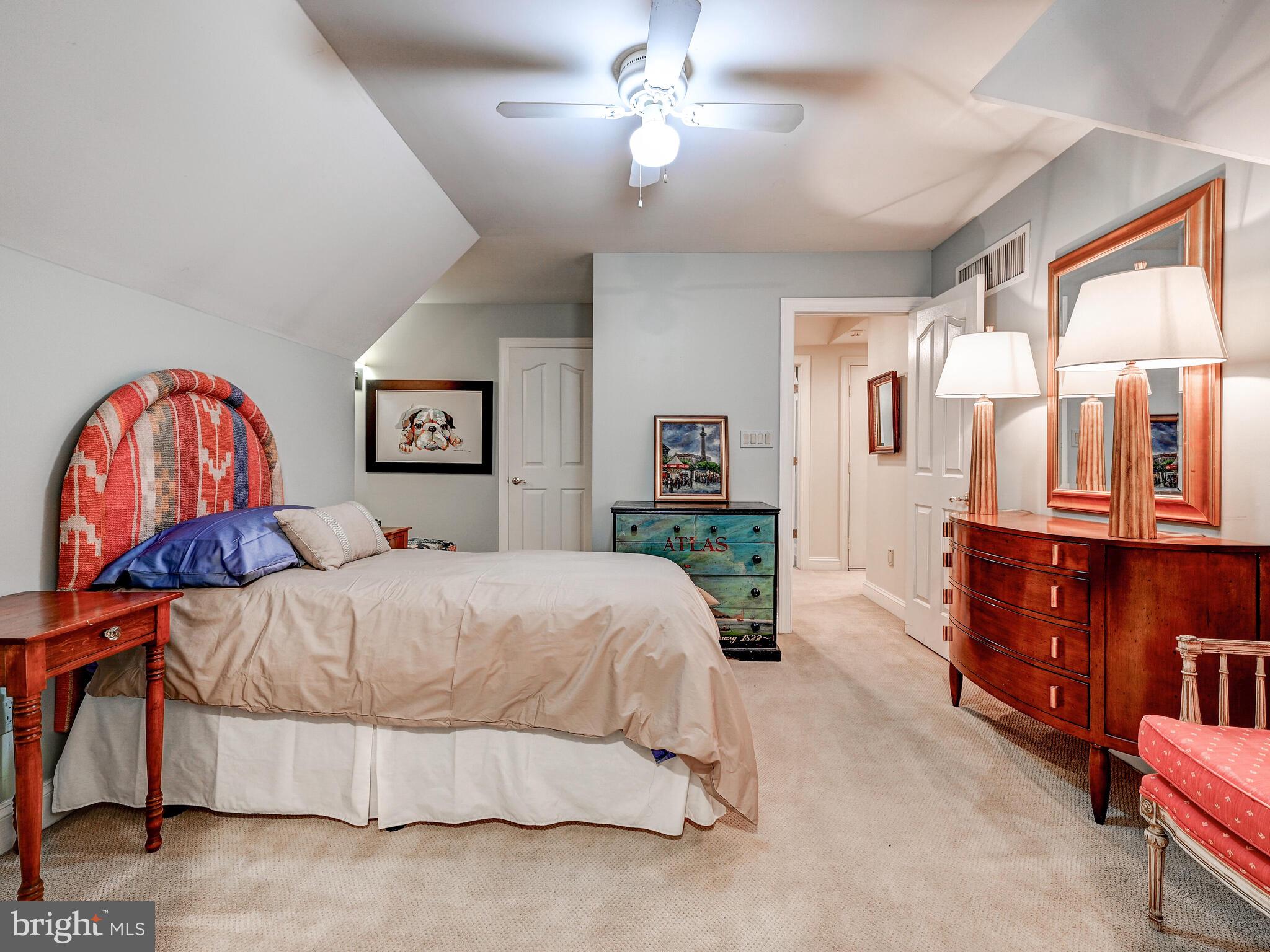 MEADOWCROFT - Residential