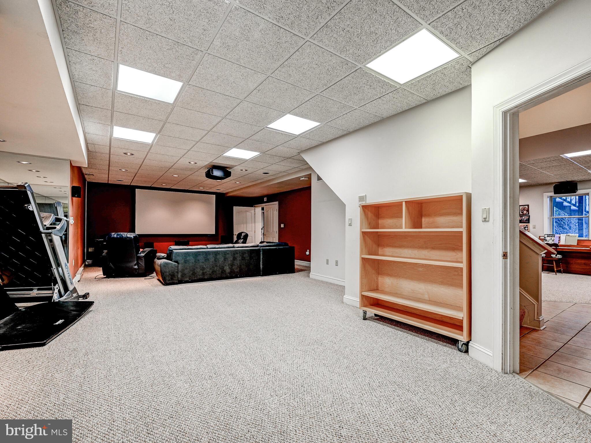 MEADOWCROFT - Residential