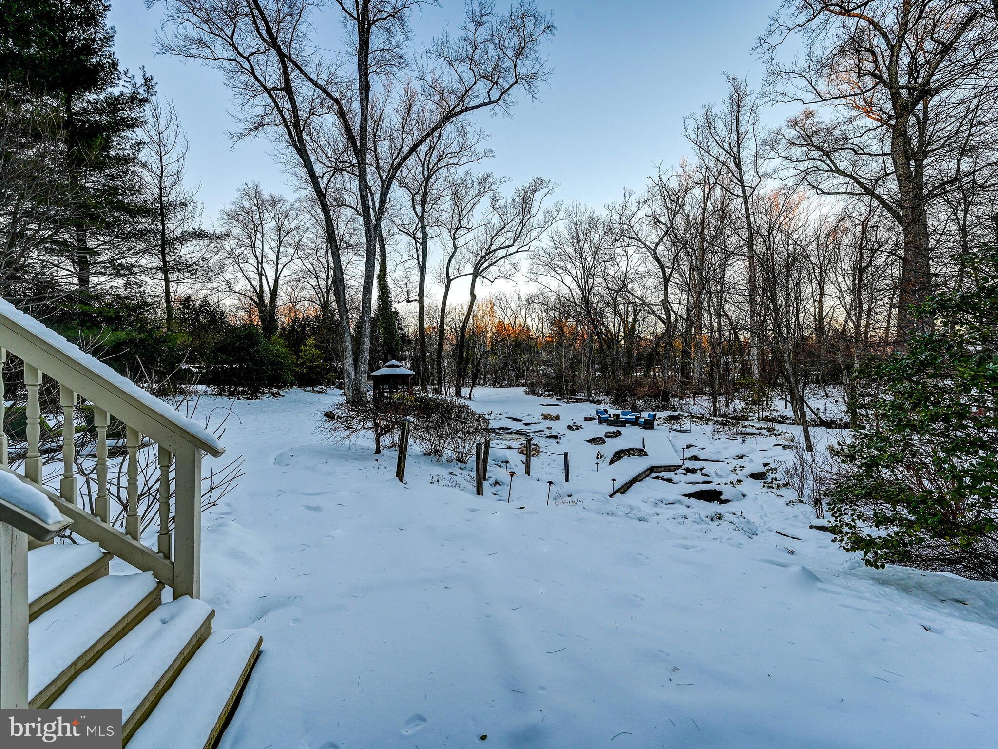 MEADOWCROFT - Residential