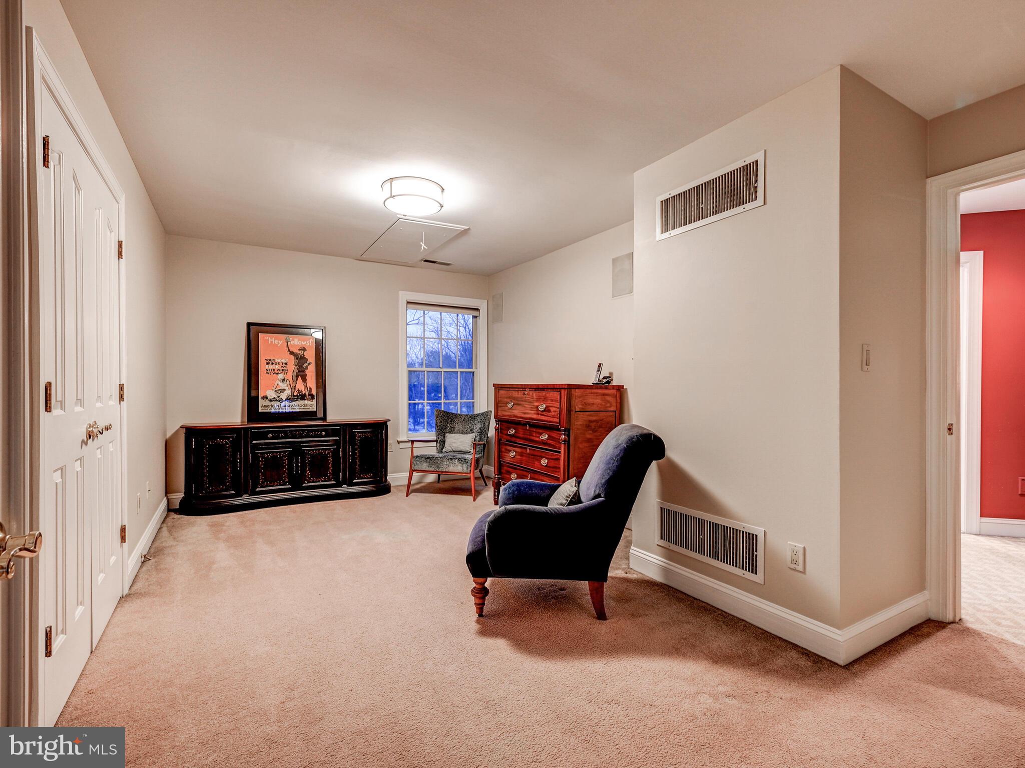 MEADOWCROFT - Residential