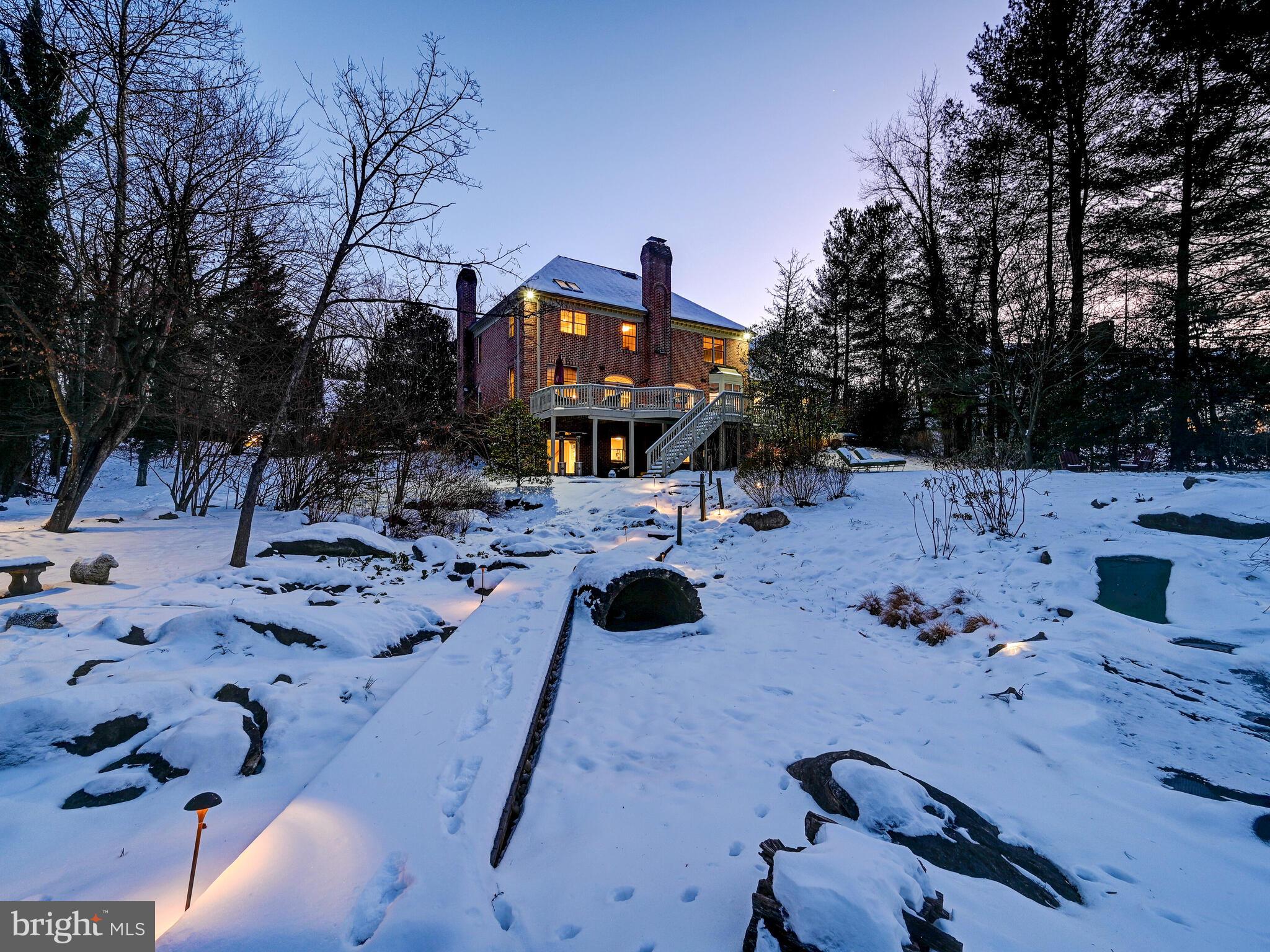 MEADOWCROFT - Residential