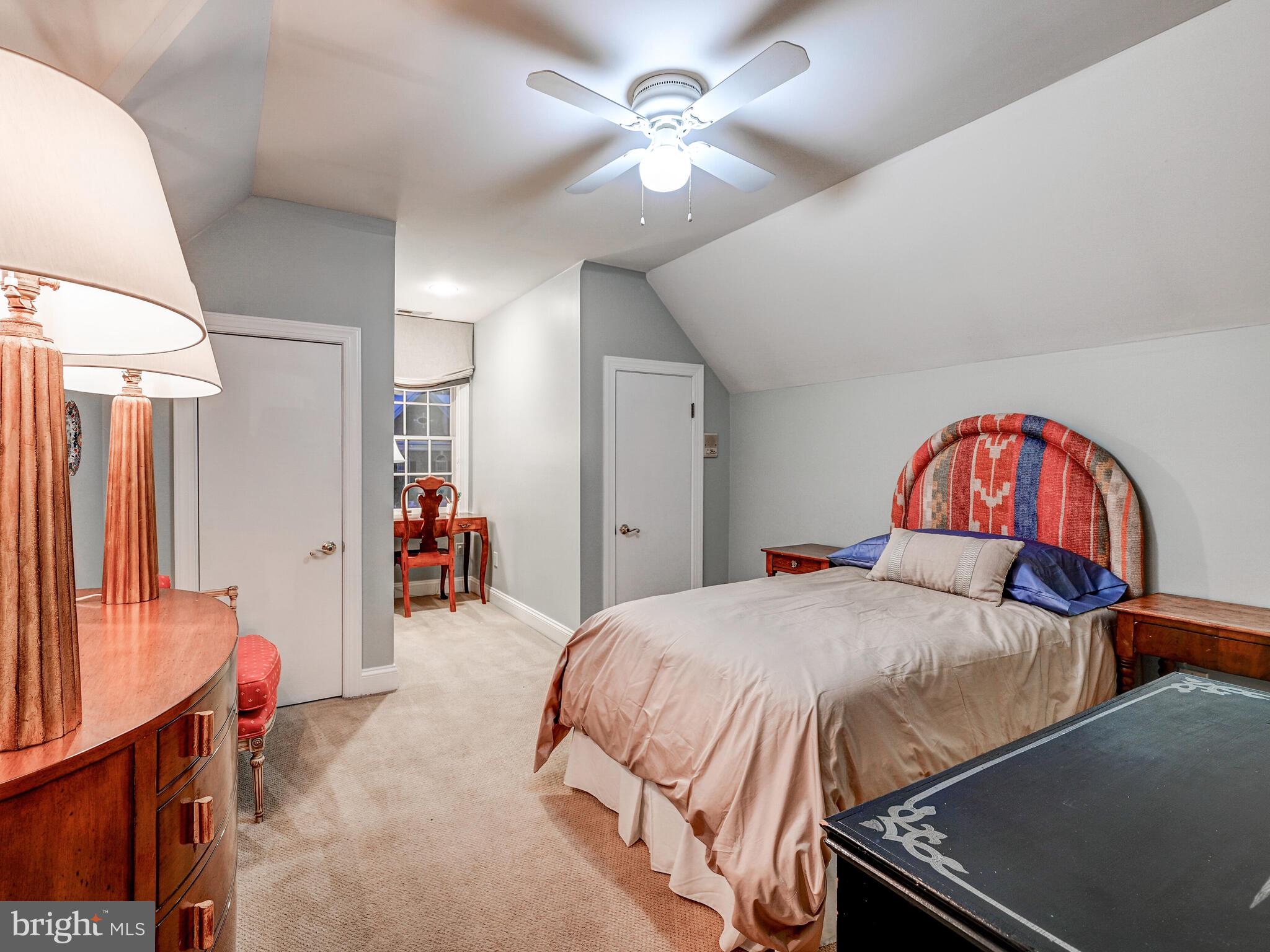 MEADOWCROFT - Residential