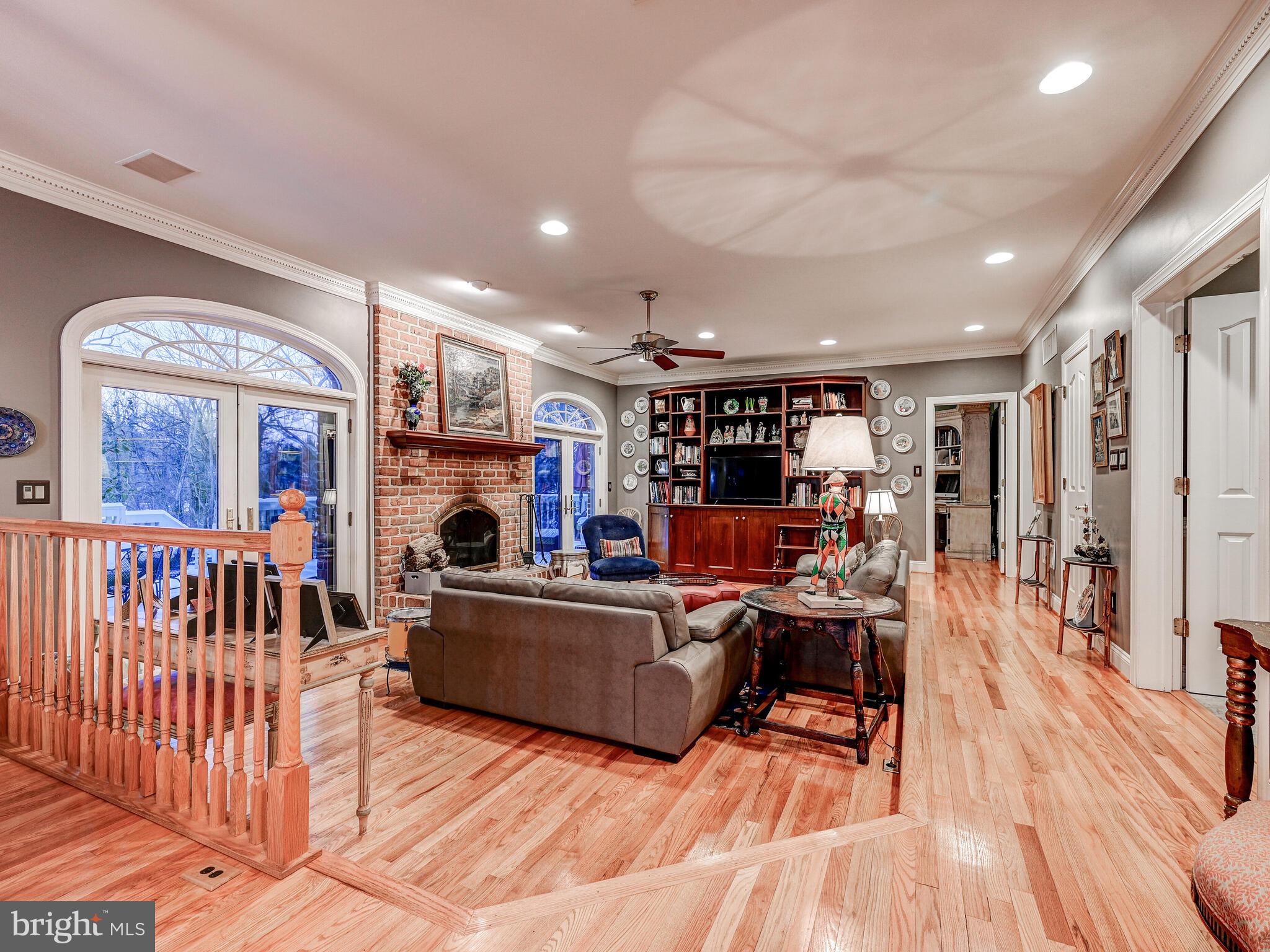 MEADOWCROFT - Residential