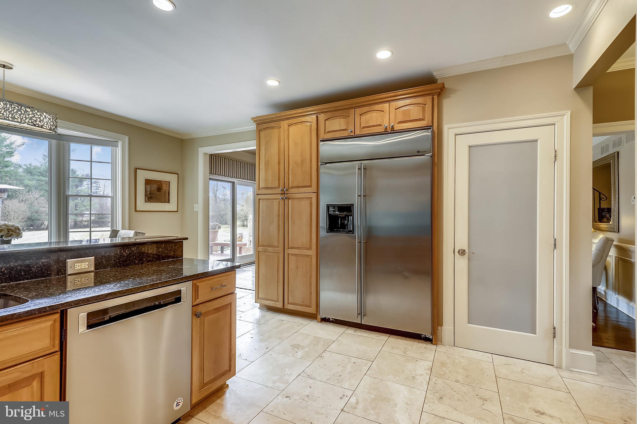 RIVER OAKS FARM - Residential Lease