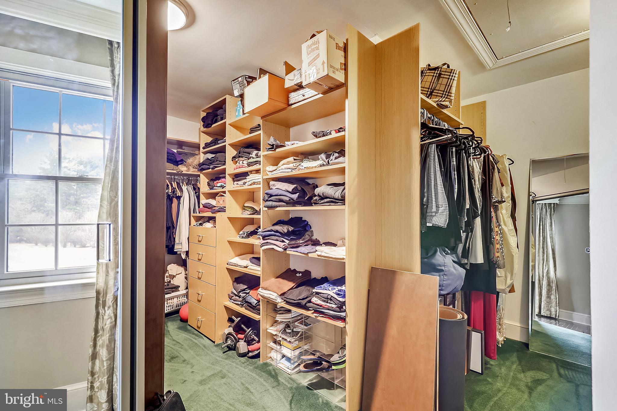 RIVER OAKS FARM - Residential Lease