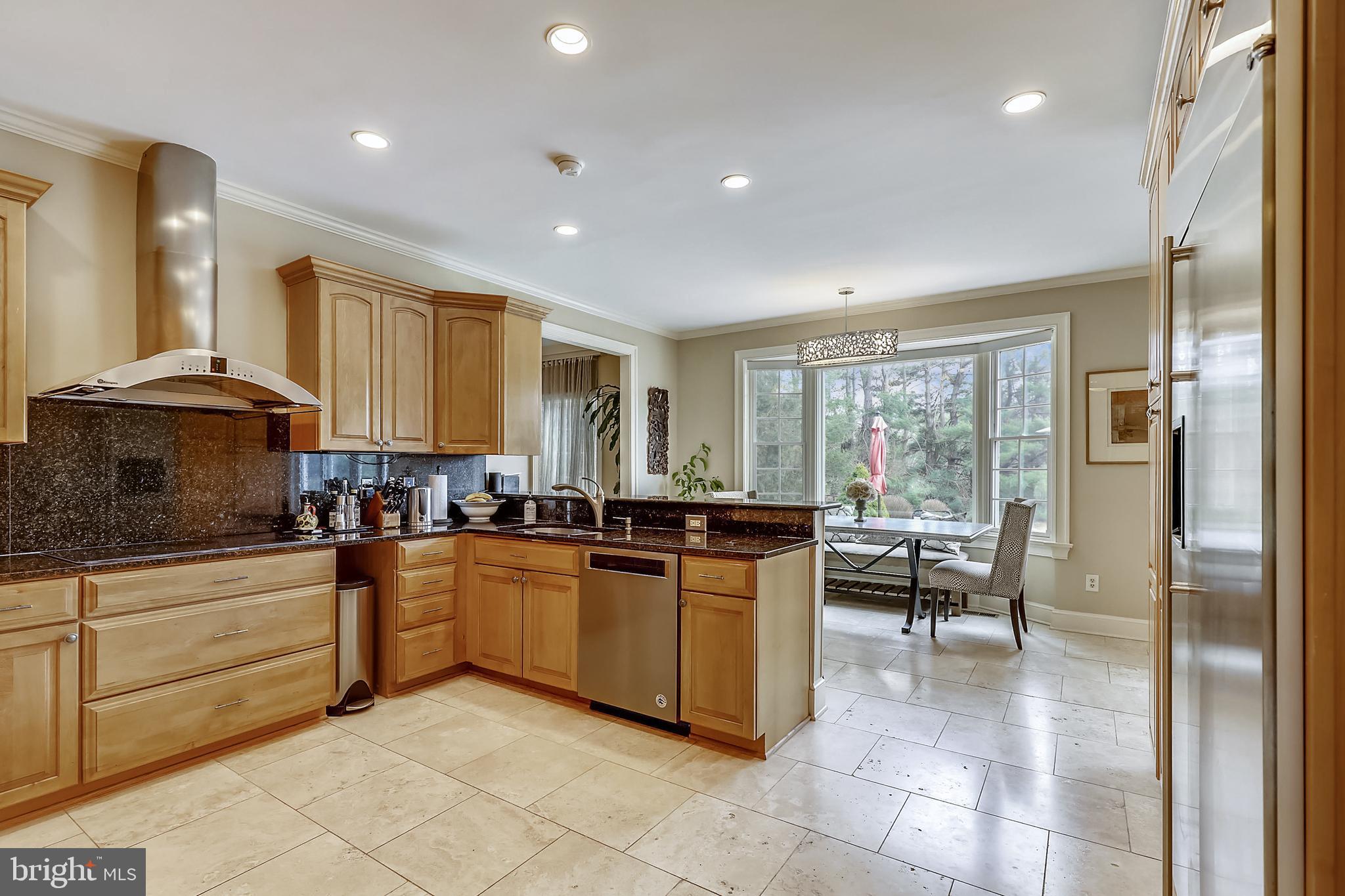 RIVER OAKS FARM - Residential Lease