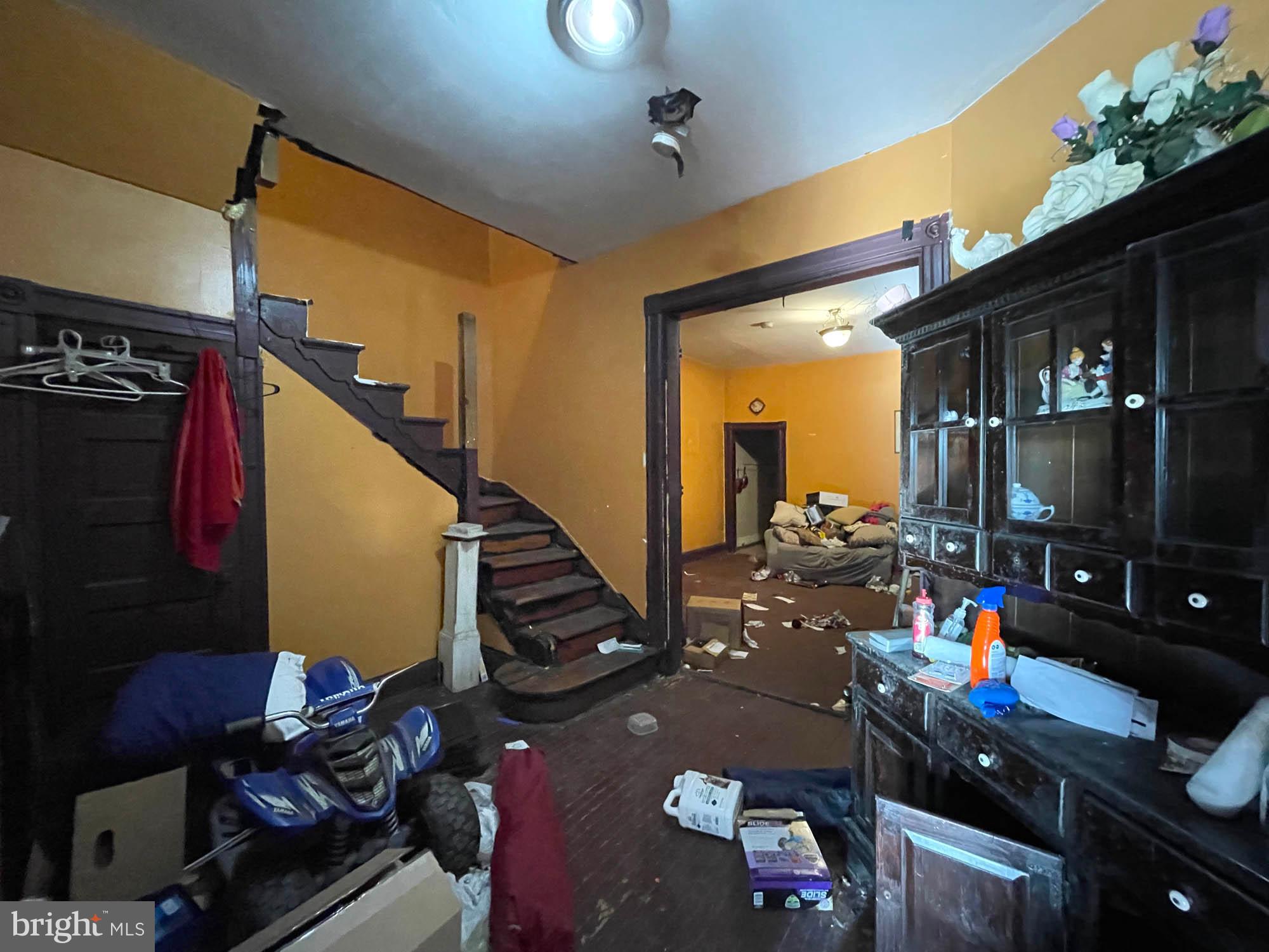 RESERVOIR HILL - Residential