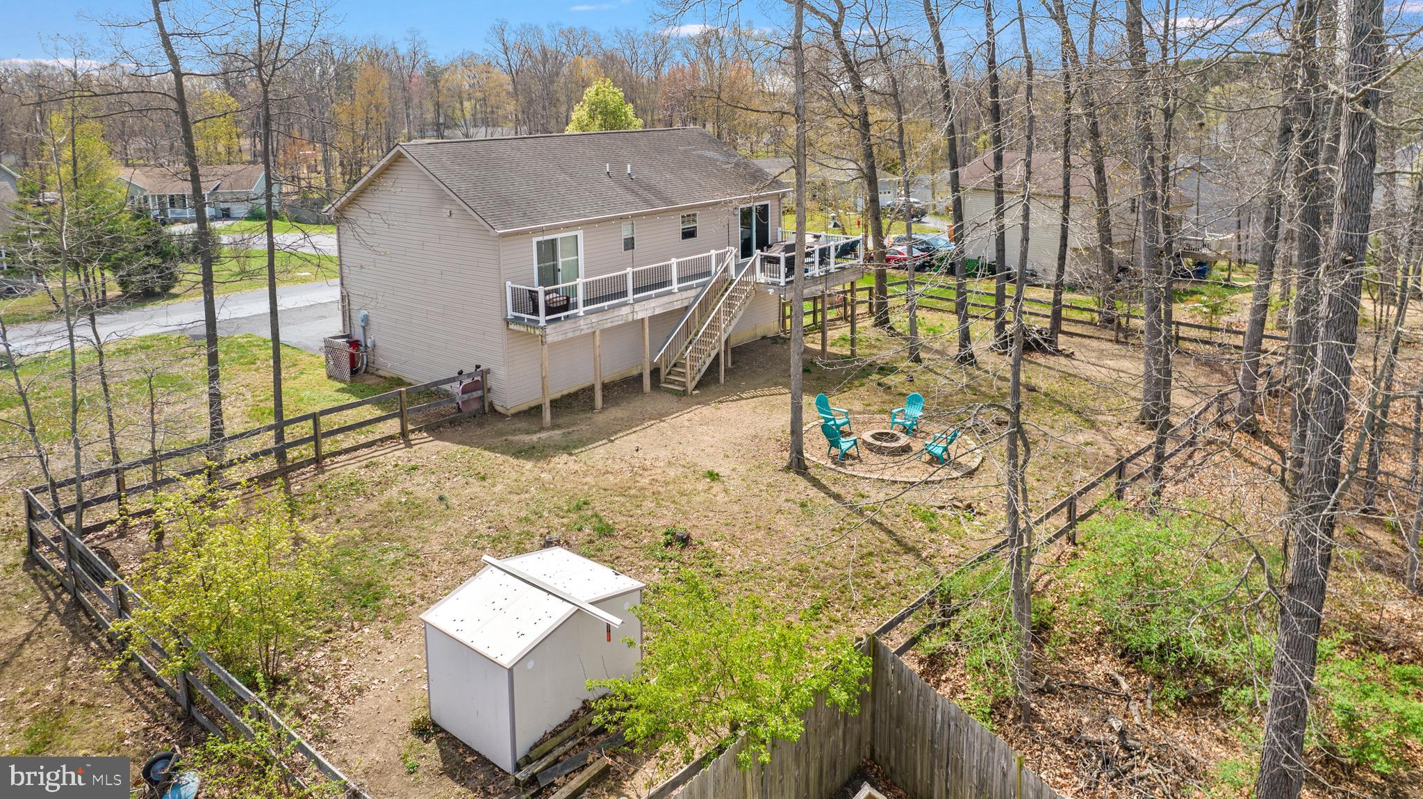 MIDDLE CREEK MANOR - Residential