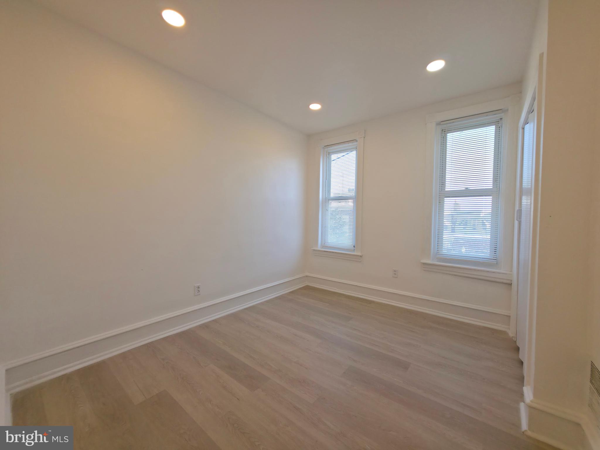 KINGSESSING - Residential