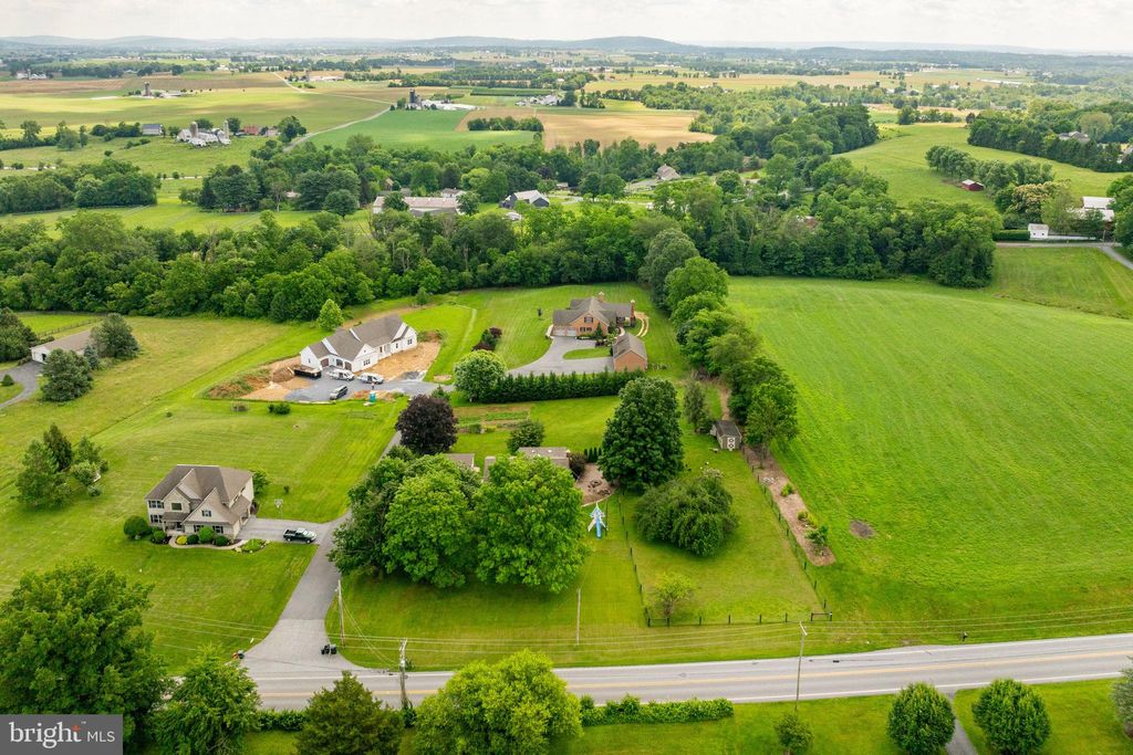 Photo of 1504 Brunnerville Road, LITITZ, PA 17543 (MLS # PALA2073440)