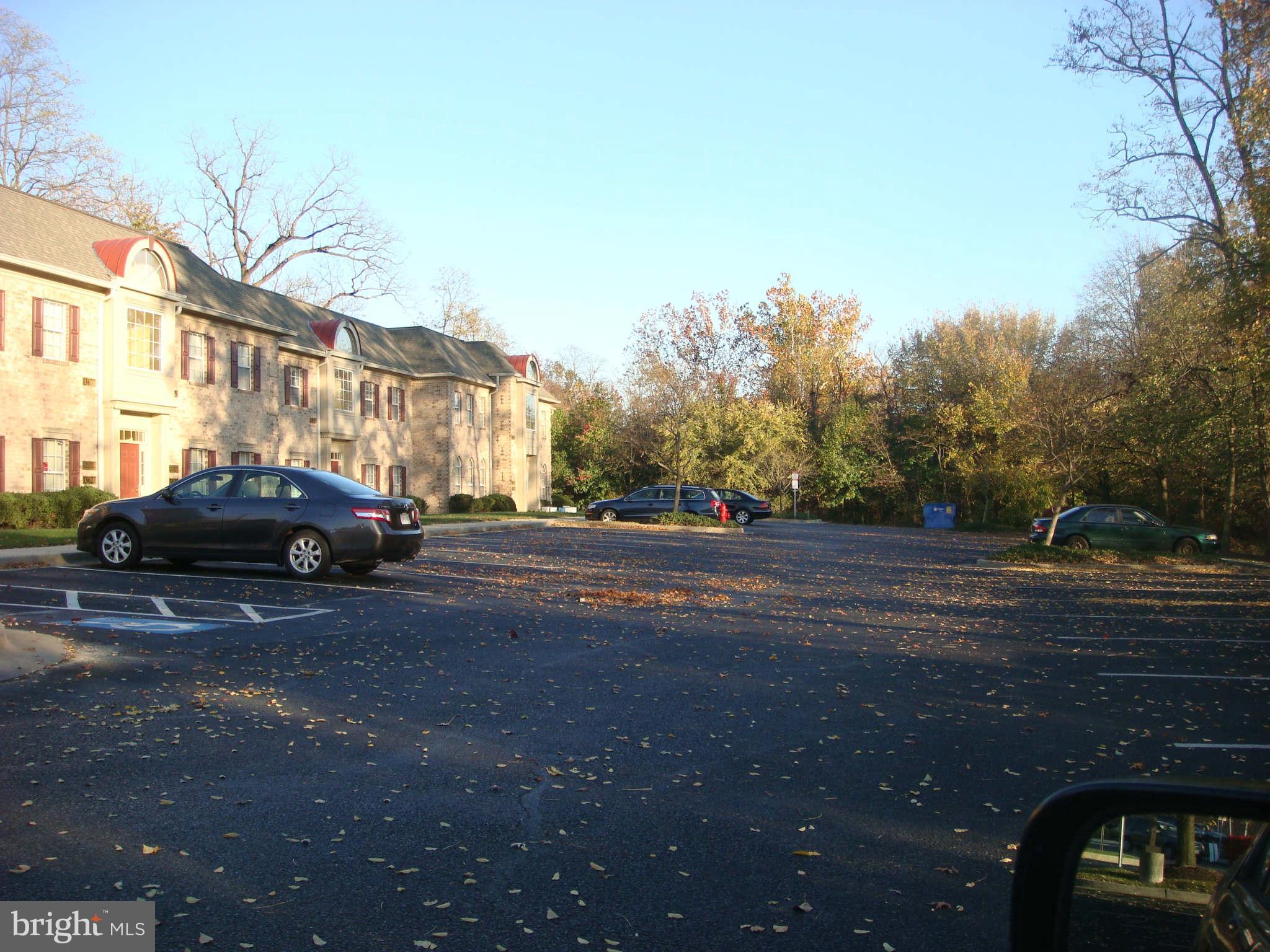 SOUTH LAKES OFFICE - Commercial Lease