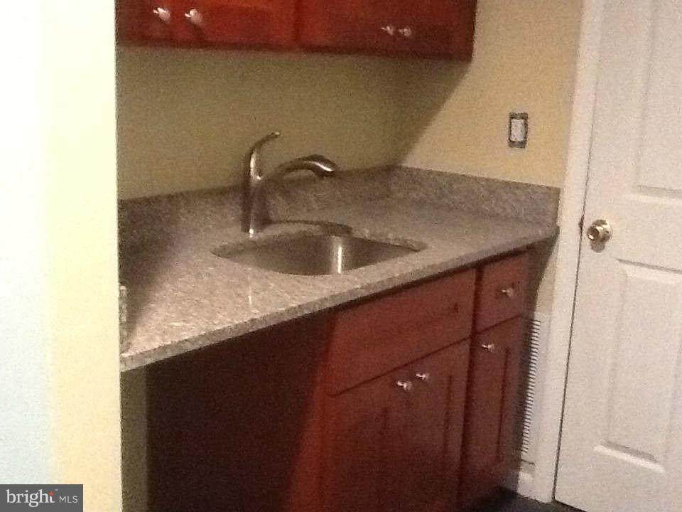 SOUTH LAKES OFFICE - Commercial Lease