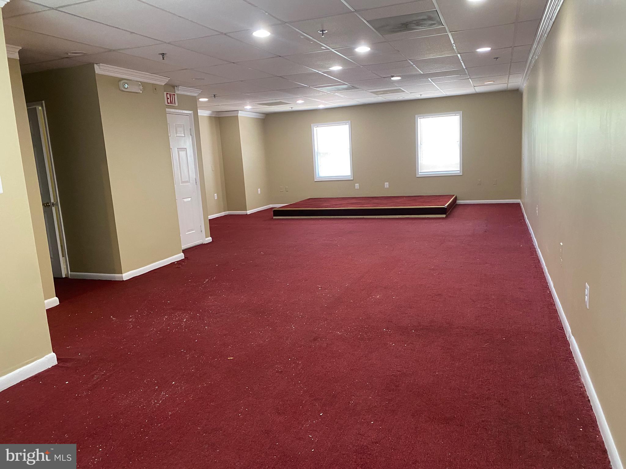 SOUTH LAKES OFFICE - Commercial Lease