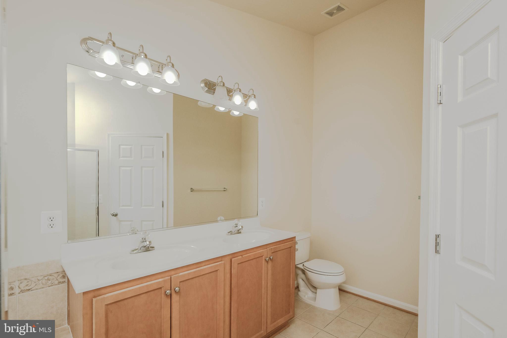 BLUE RIDGE SHADOWS TOWNS - Residential