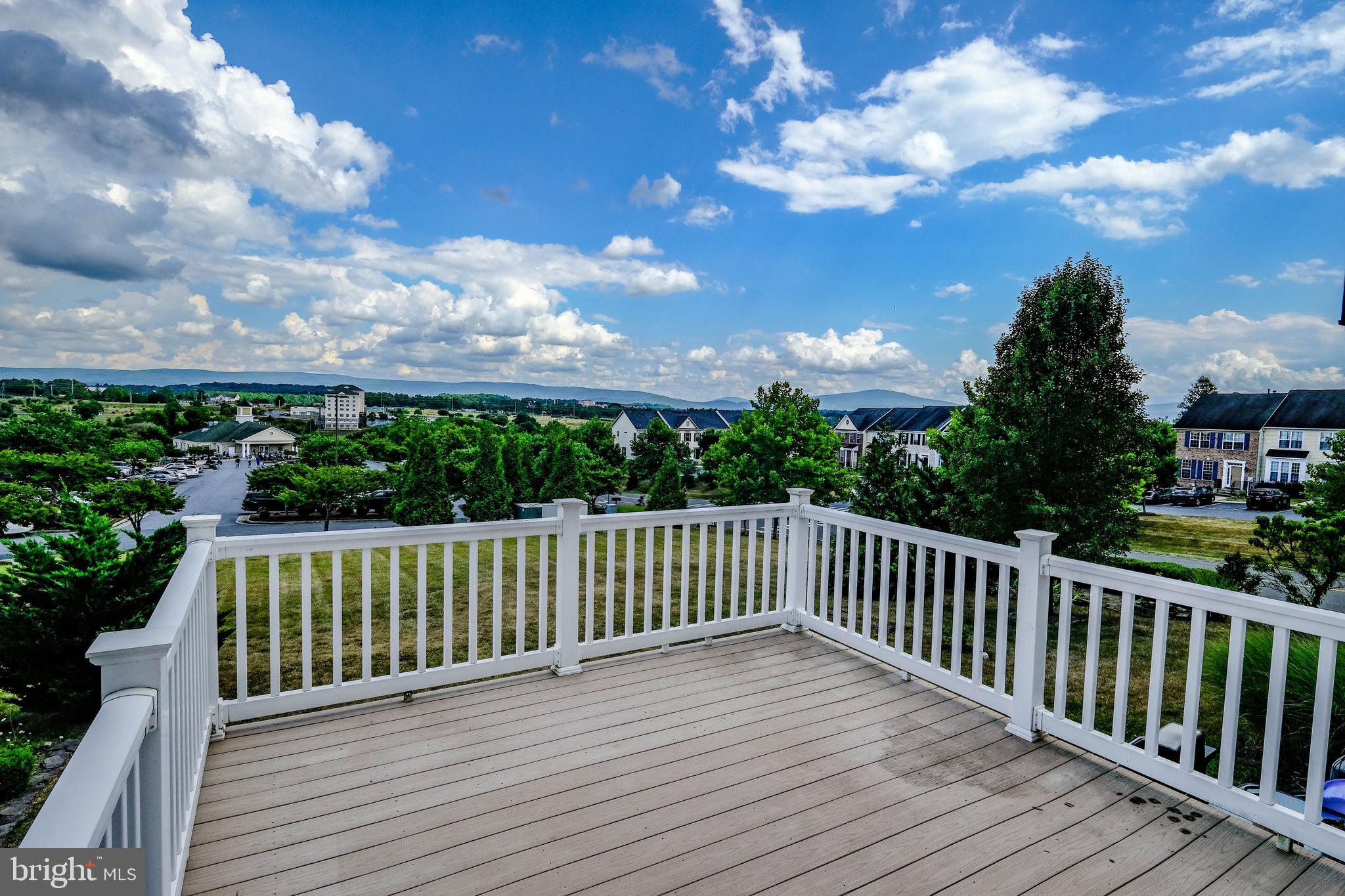 BLUE RIDGE SHADOWS TOWNS - Residential