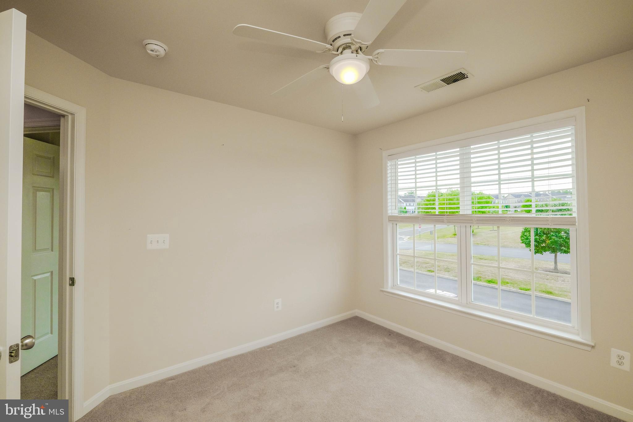 BLUE RIDGE SHADOWS TOWNS - Residential