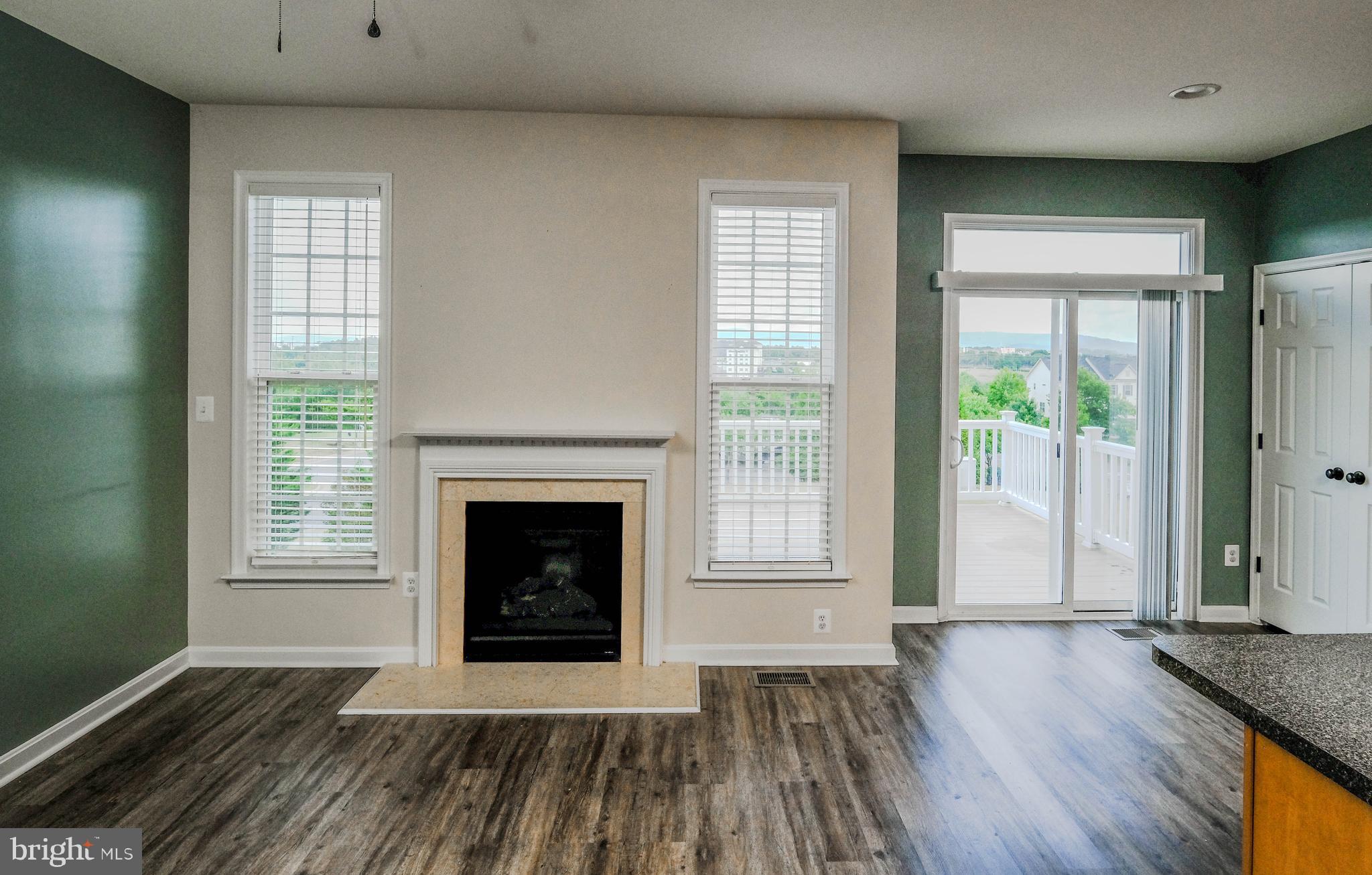 BLUE RIDGE SHADOWS TOWNS - Residential