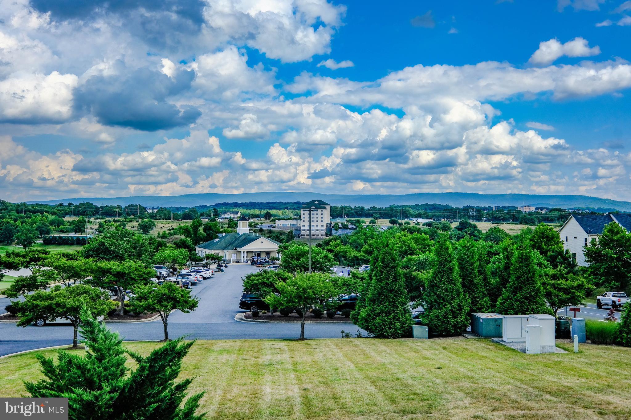 BLUE RIDGE SHADOWS TOWNS - Residential