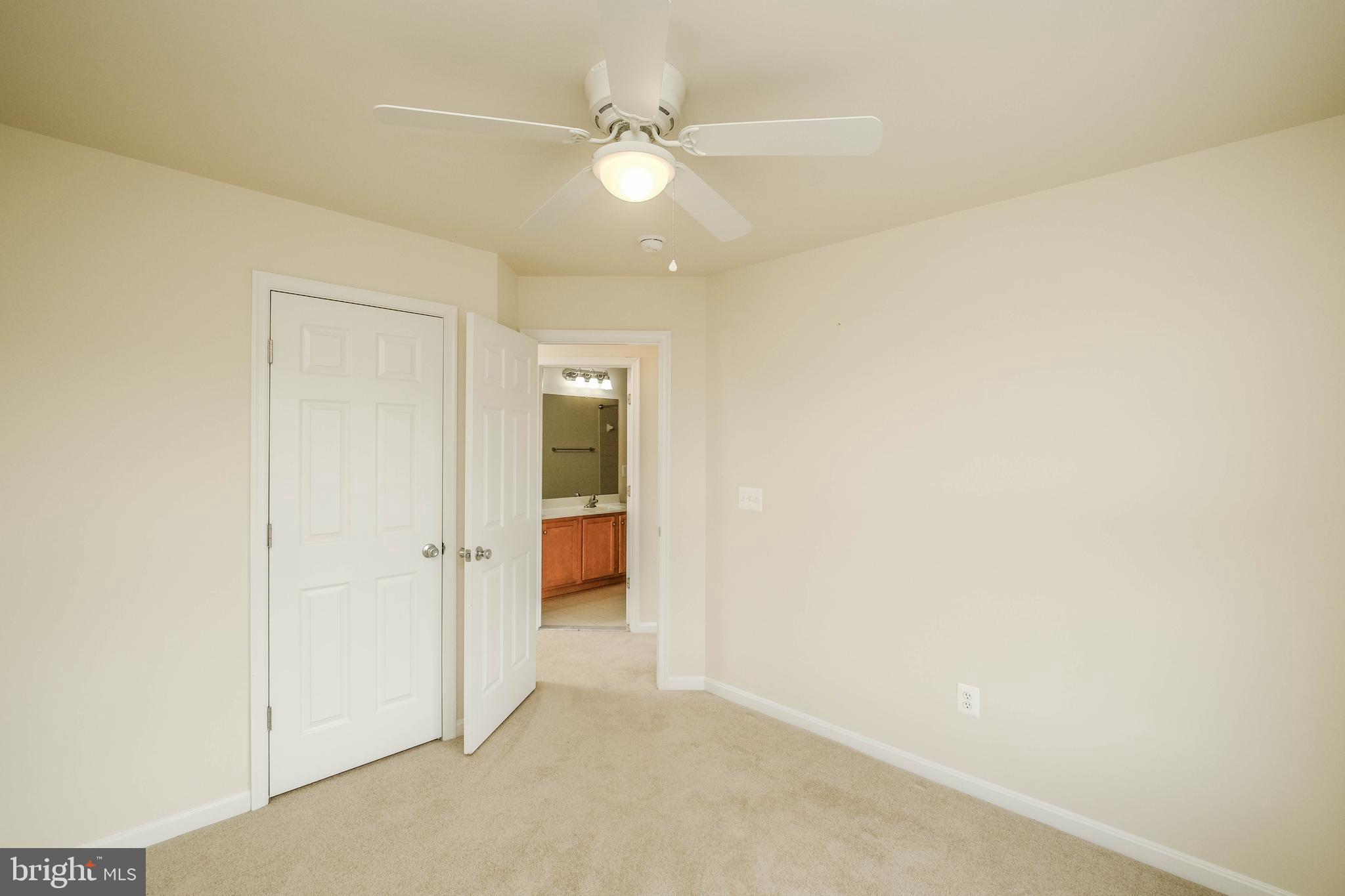 BLUE RIDGE SHADOWS TOWNS - Residential