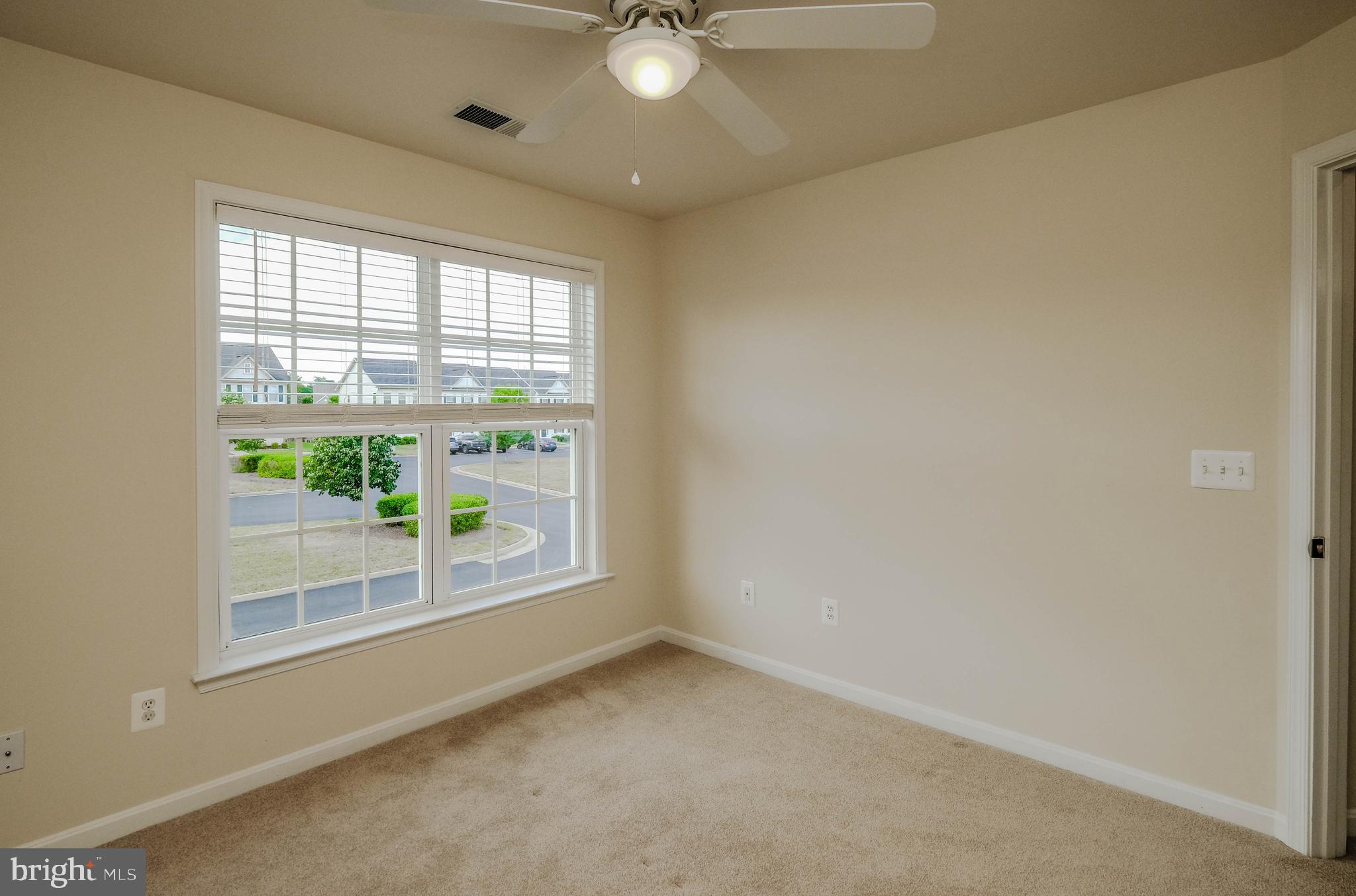 BLUE RIDGE SHADOWS TOWNS - Residential