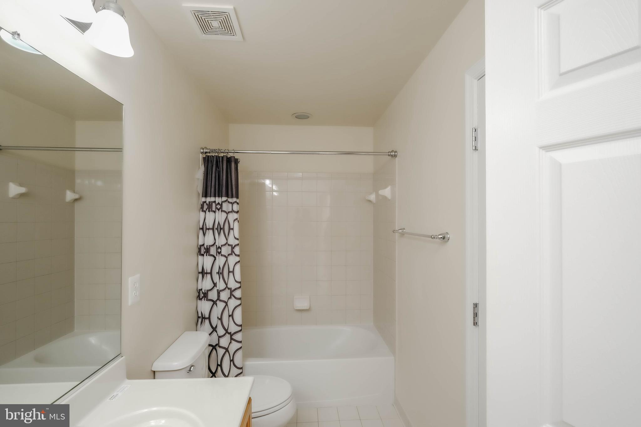 BLUE RIDGE SHADOWS TOWNS - Residential