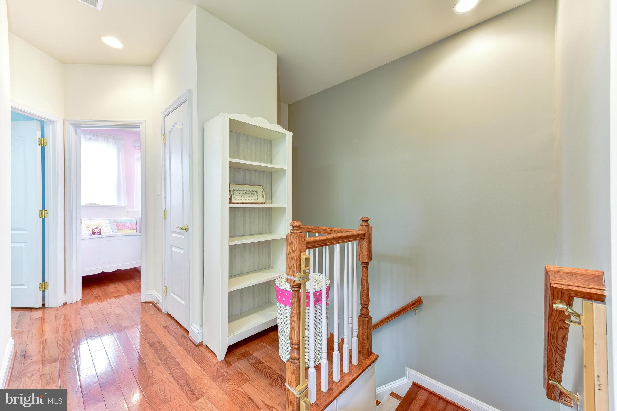 ALCOVA HEIGHTS - Residential