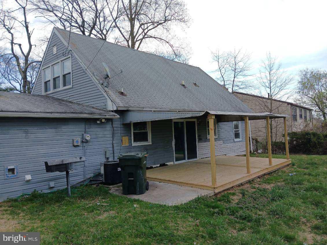 22 NIAGARA LANE