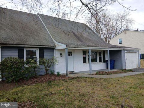 Homes For Sale - 22 Niagara Lane<br/> WILLINGBORO, NJ 08046