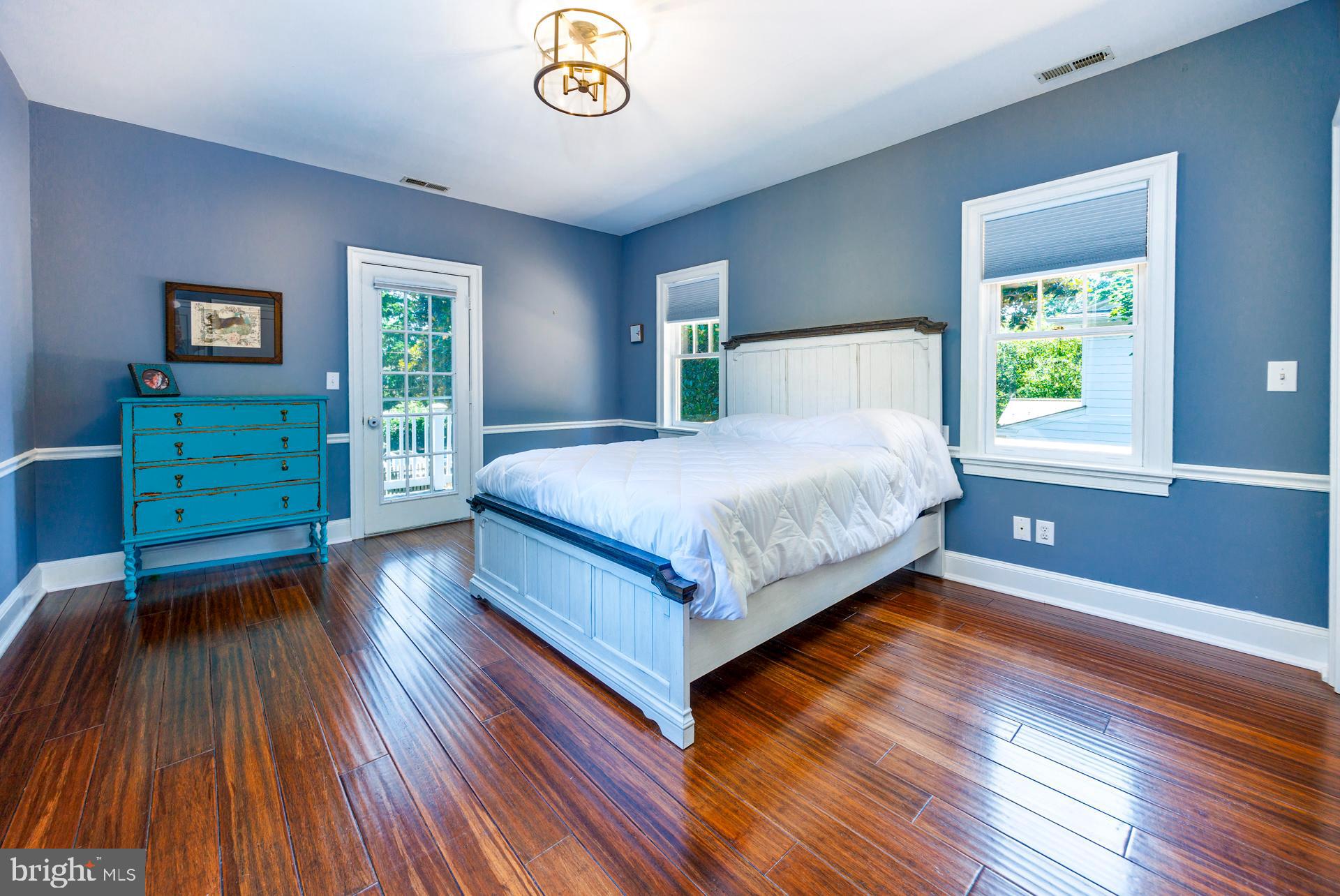 EASTON HISTORIC DISTRICT - Residential