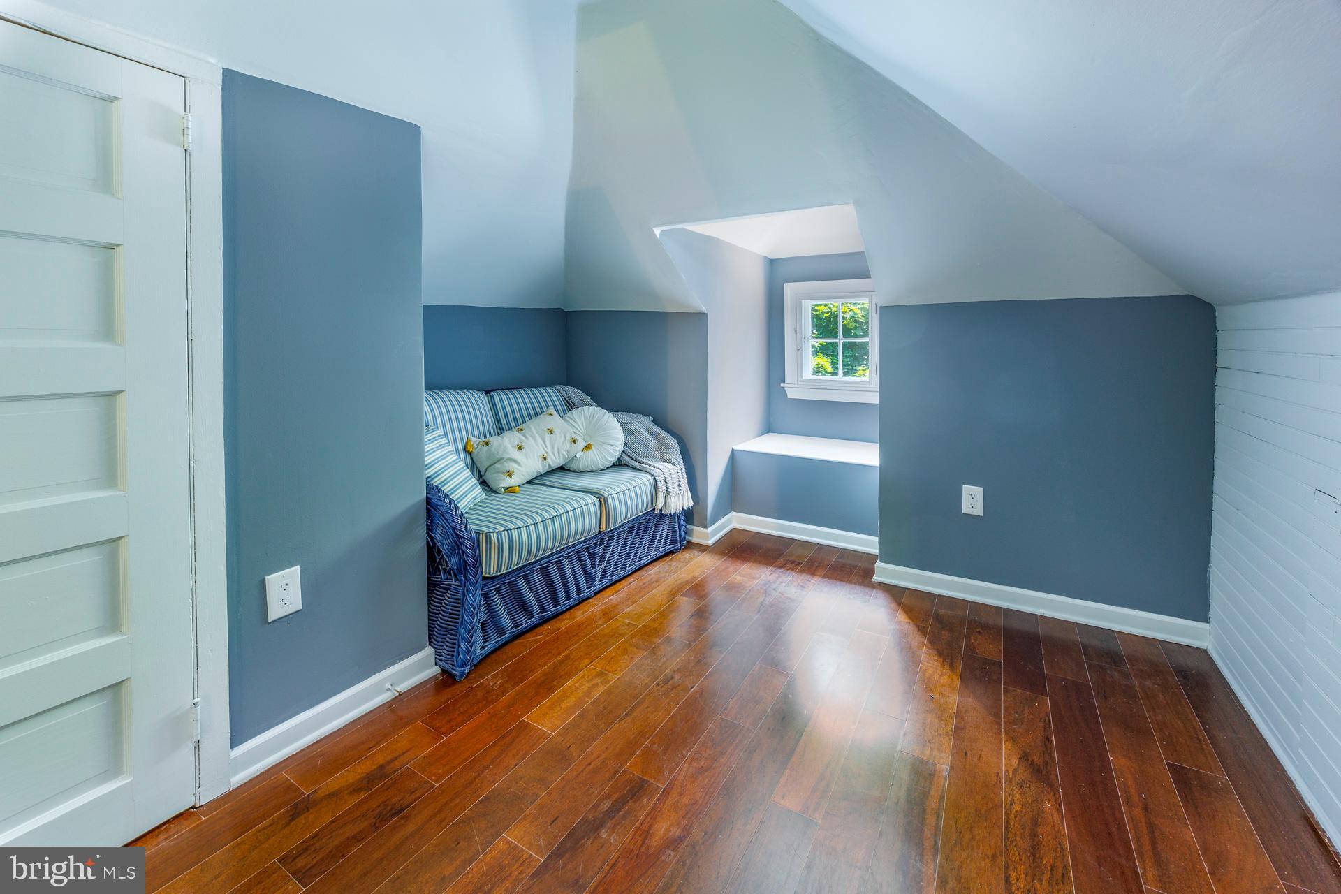 EASTON HISTORIC DISTRICT - Residential