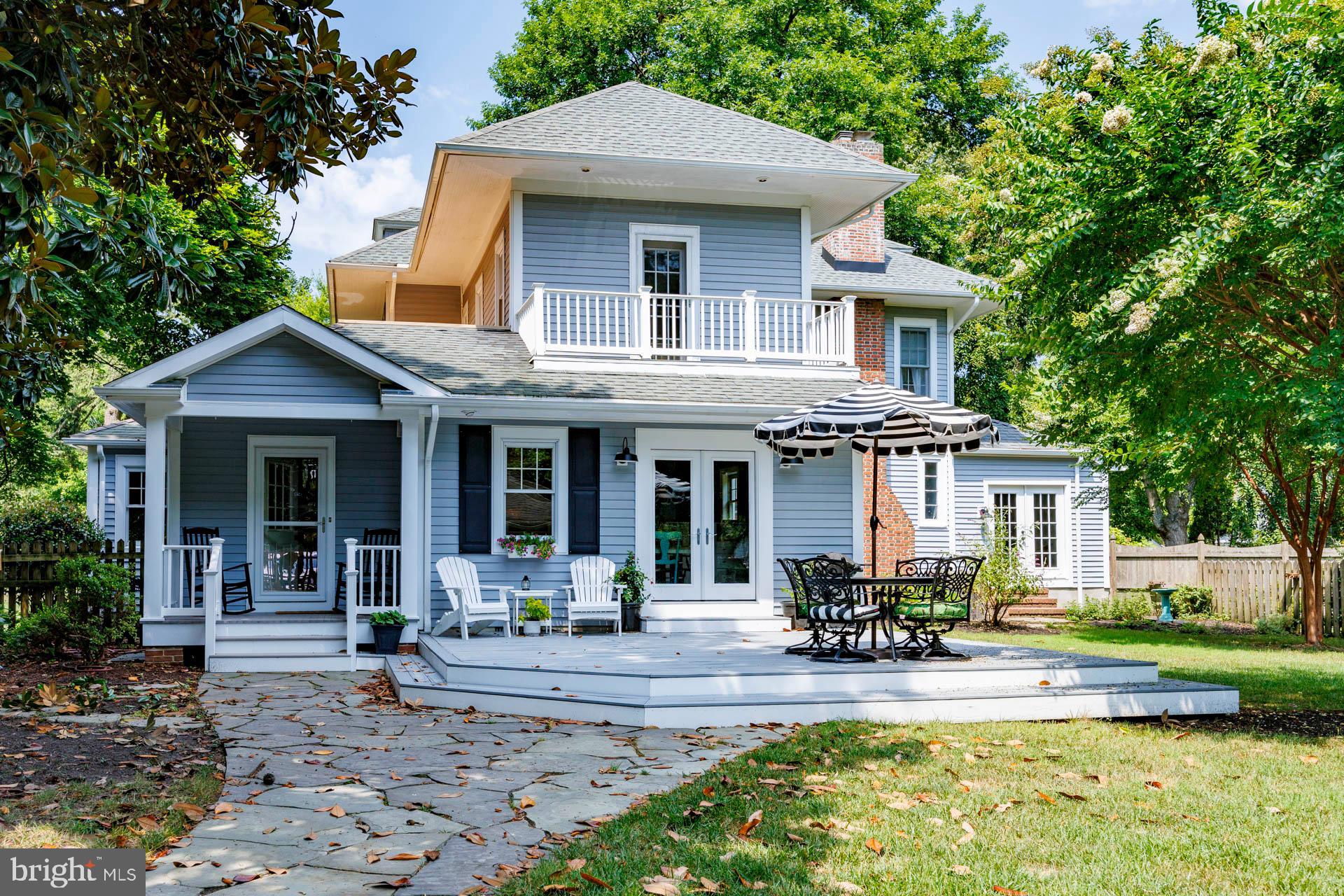 EASTON HISTORIC DISTRICT - Residential