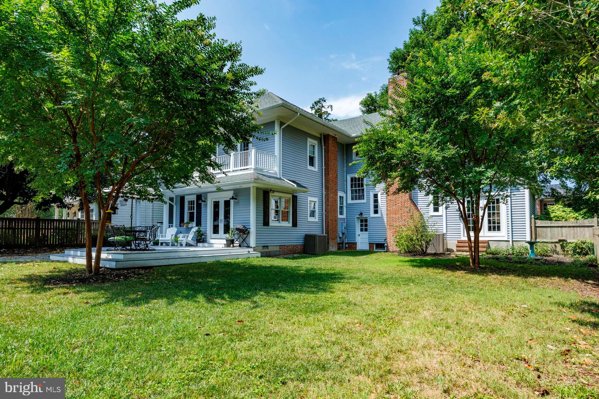 EASTON HISTORIC DISTRICT - Residential