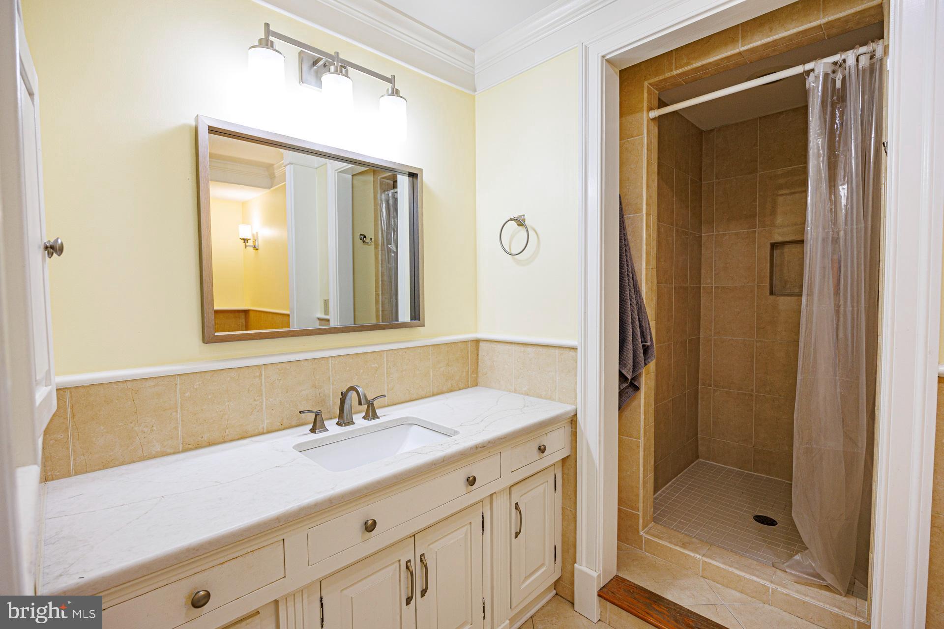 EASTON HISTORIC DISTRICT - Residential