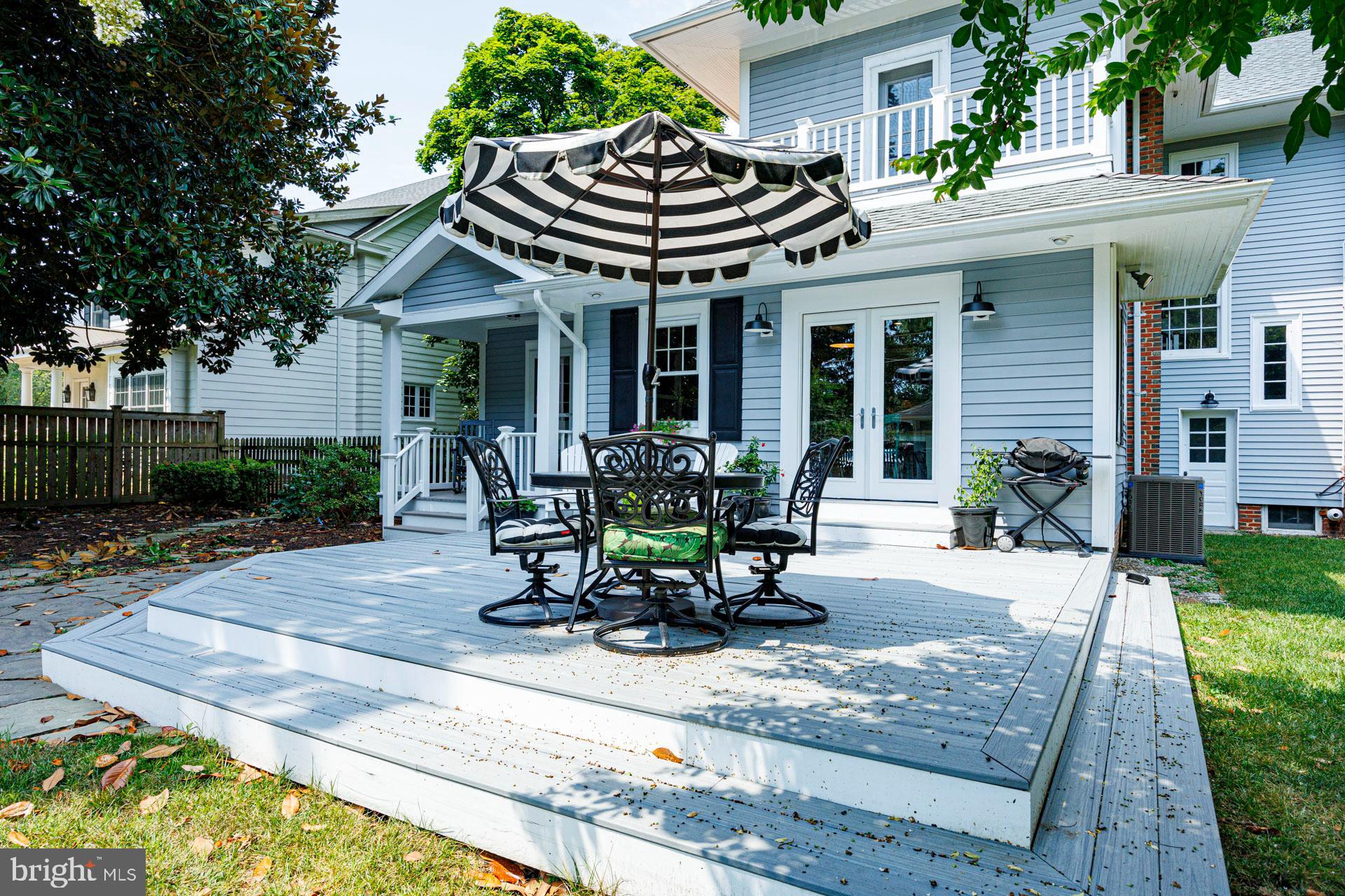 EASTON HISTORIC DISTRICT - Residential