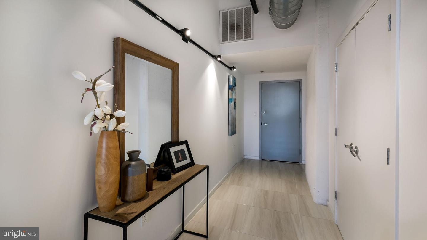 OLD CITY - Residential