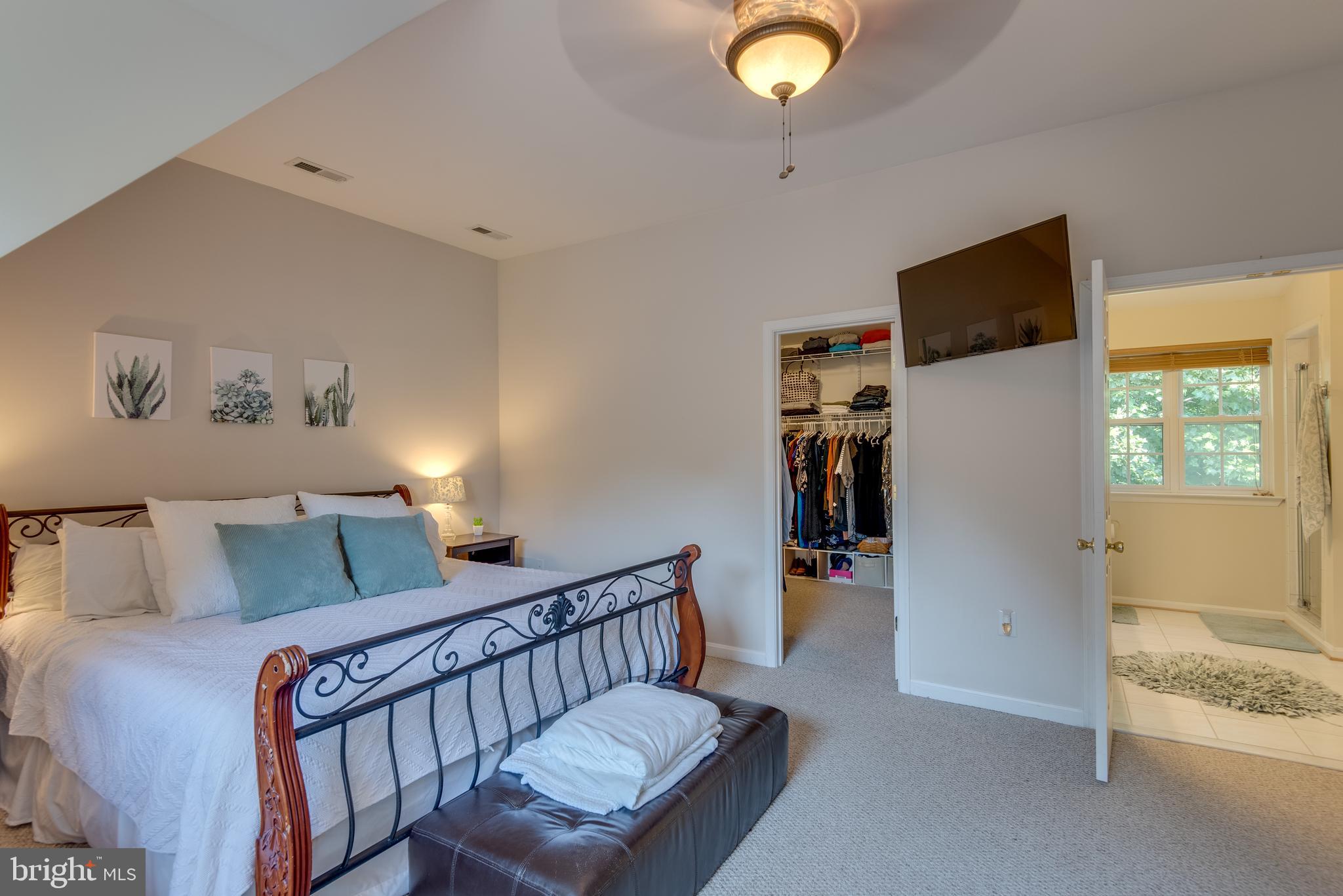 TOWN CREEK - Residential