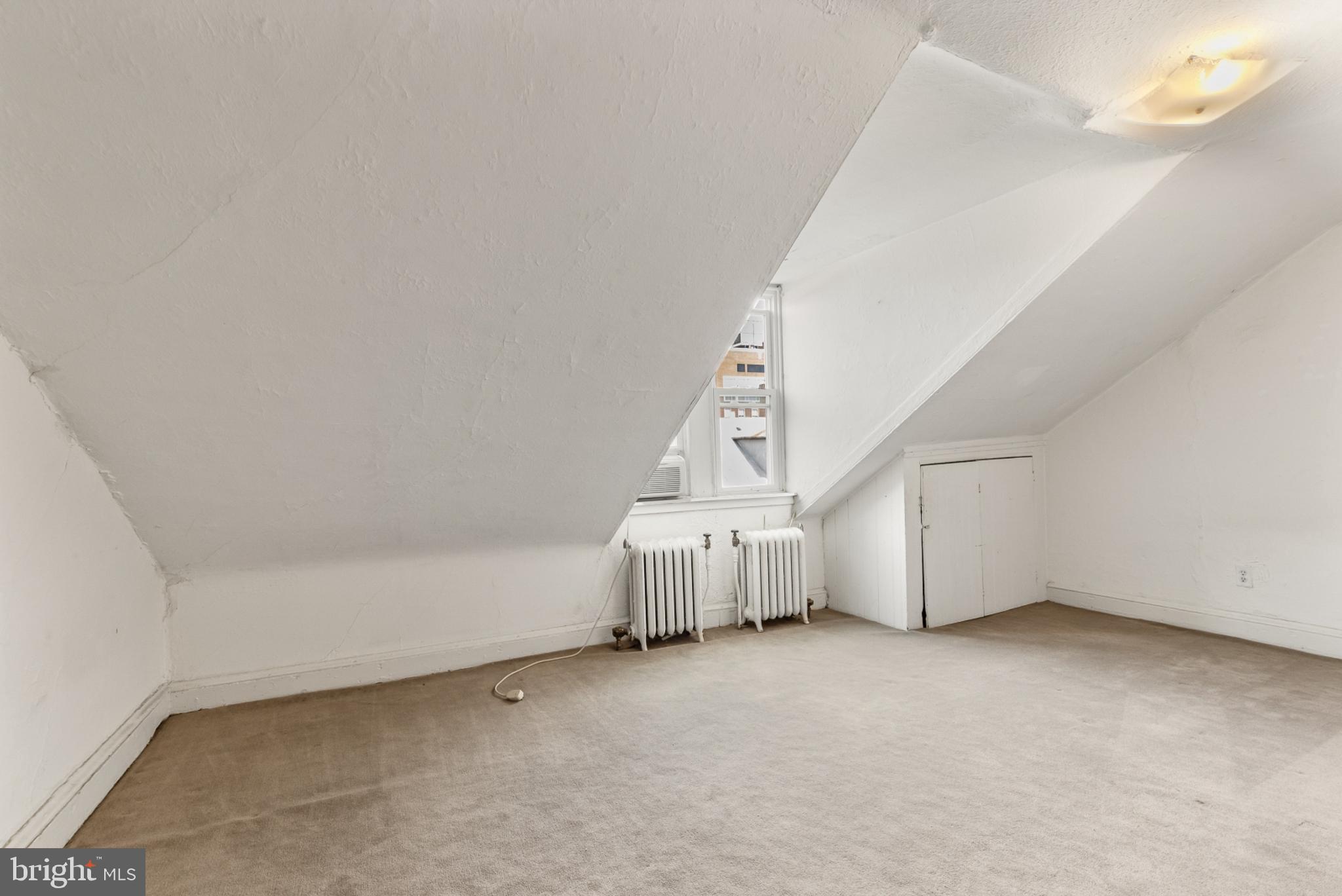 WASHINGTON SQ WEST - Residential Lease