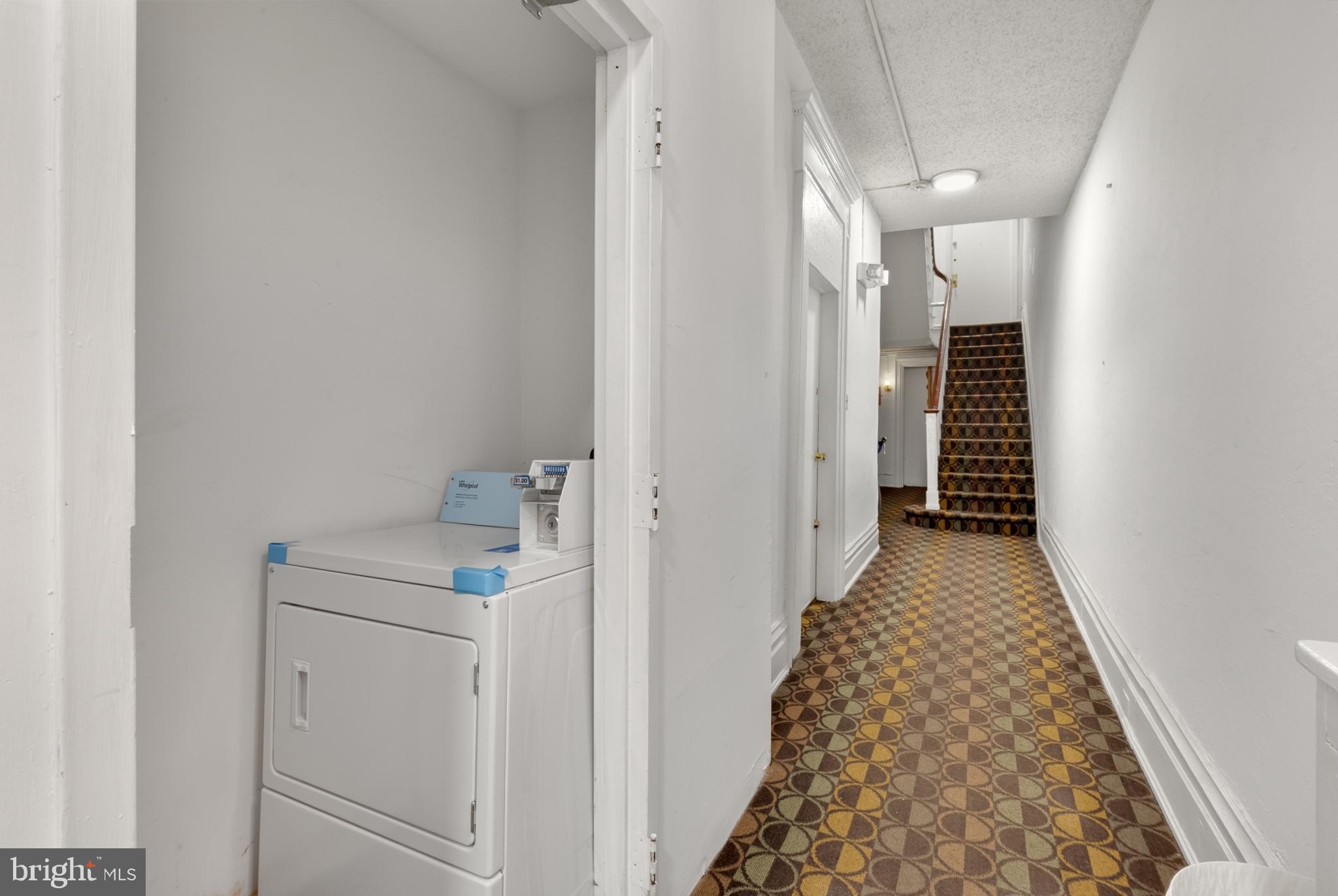 WASHINGTON SQ WEST - Residential Lease