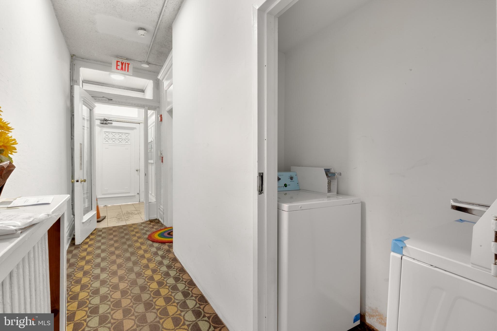 WASHINGTON SQ WEST - Residential Lease
