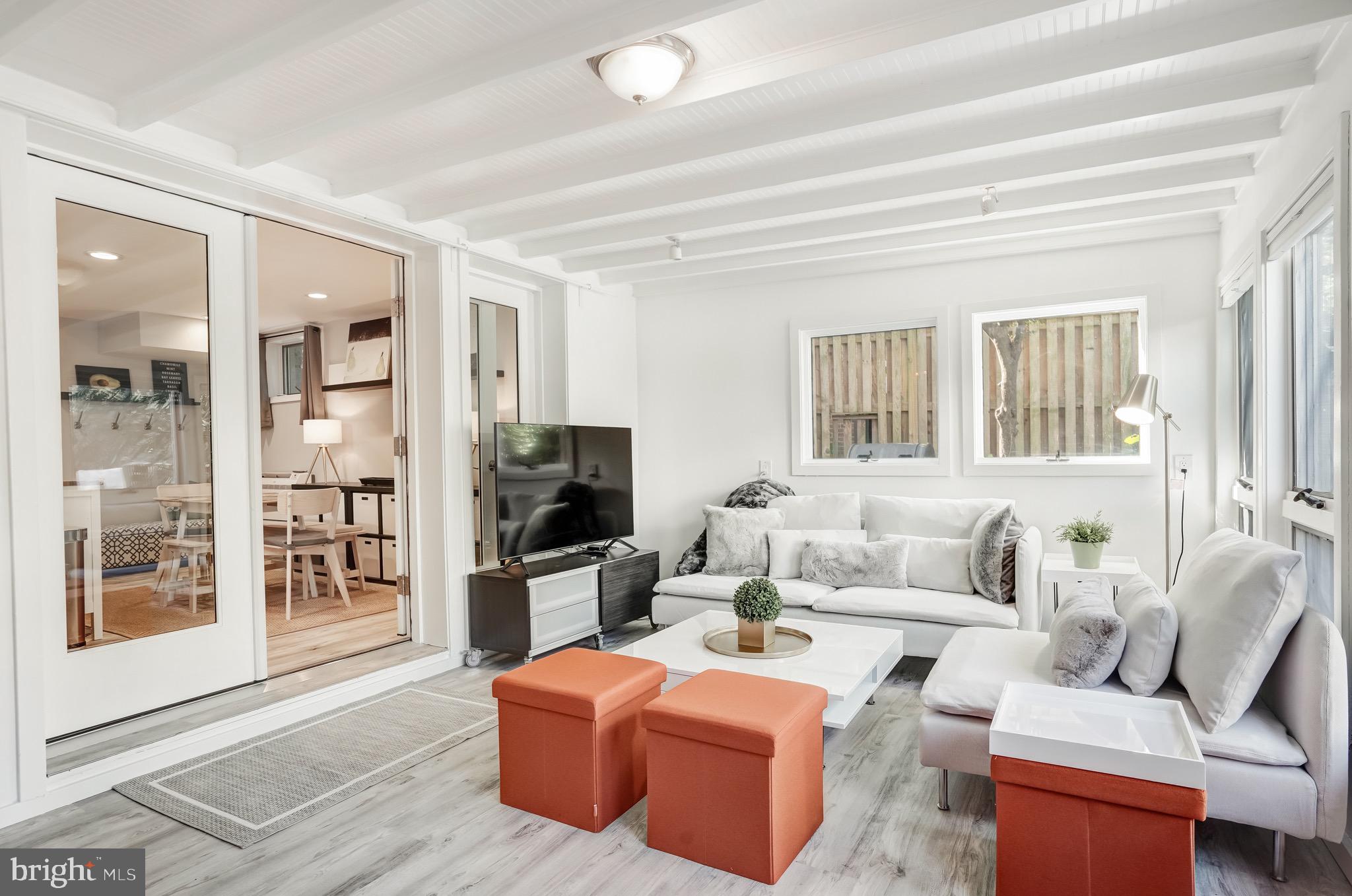 3817 NW CATHEDRAL AVENUE NW GARDEN APARTMENT