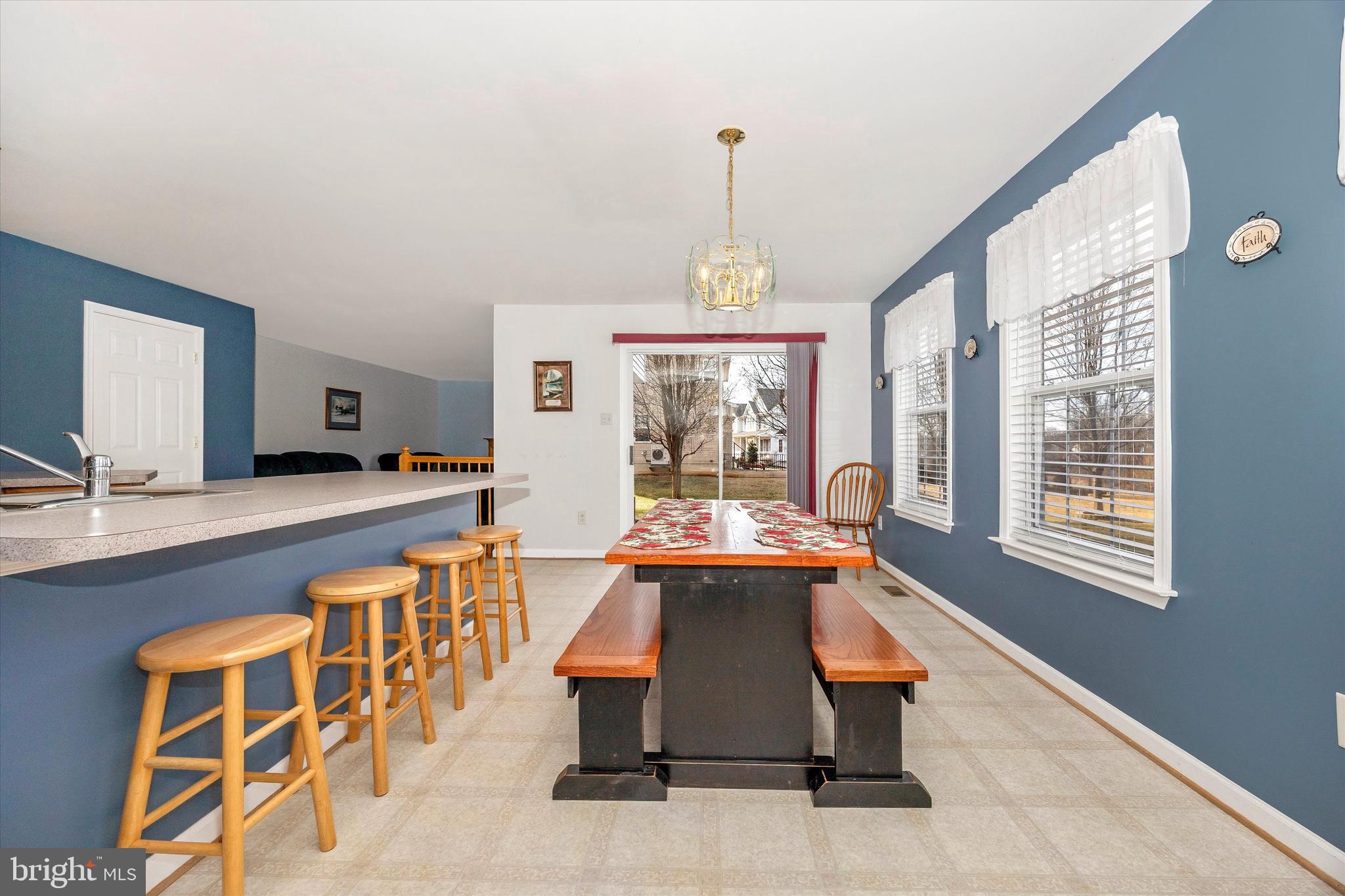 ROCKINGHAM - Residential